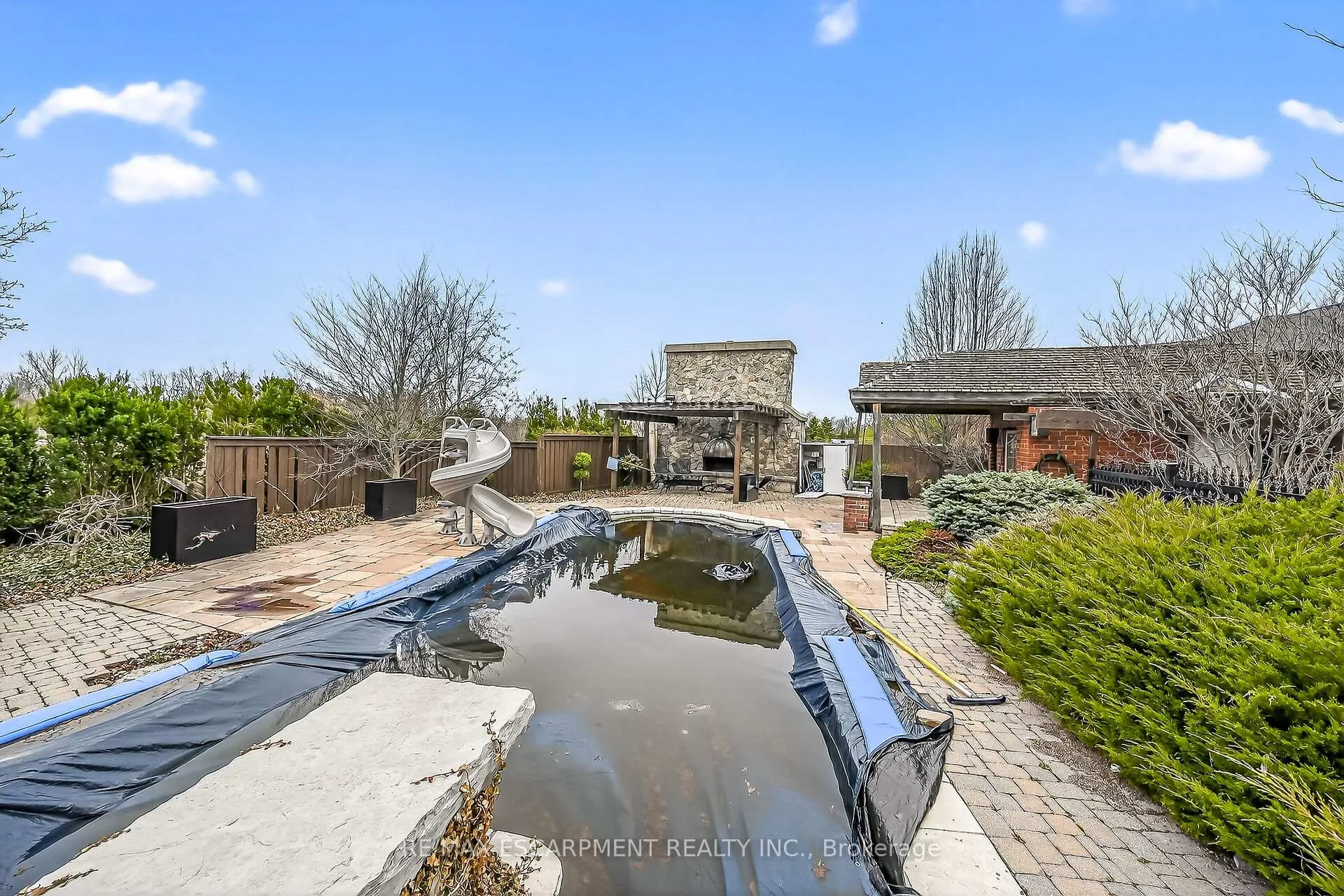 Photo 30 of 393 Old Onondaga Road E, Brant, Brantford Twp — HOMEH