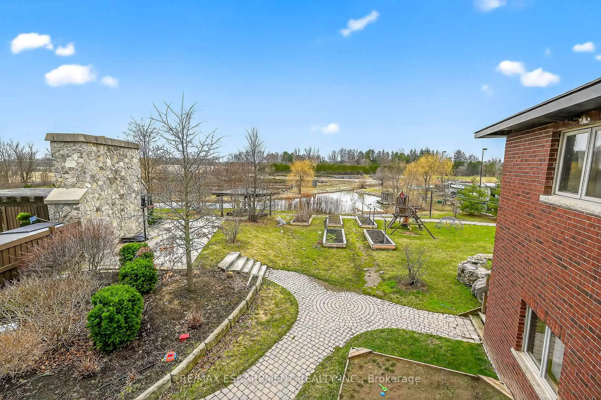 Photo 36 of 393 Old Onondaga Road E, Brant, Brantford Twp — HOMEH