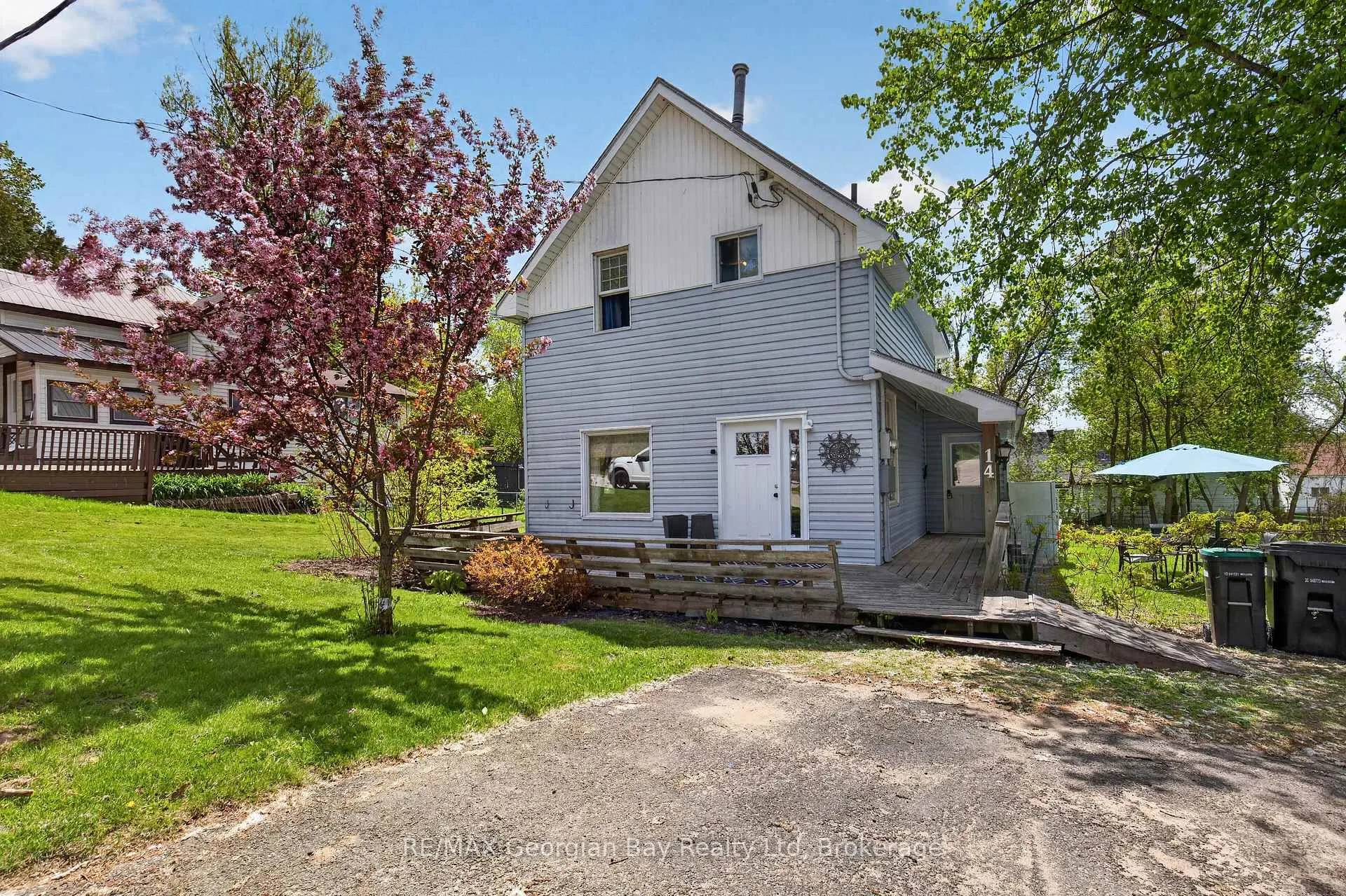 Photo 1 of 14 Centre Street, Penetanguishene — HOMEH