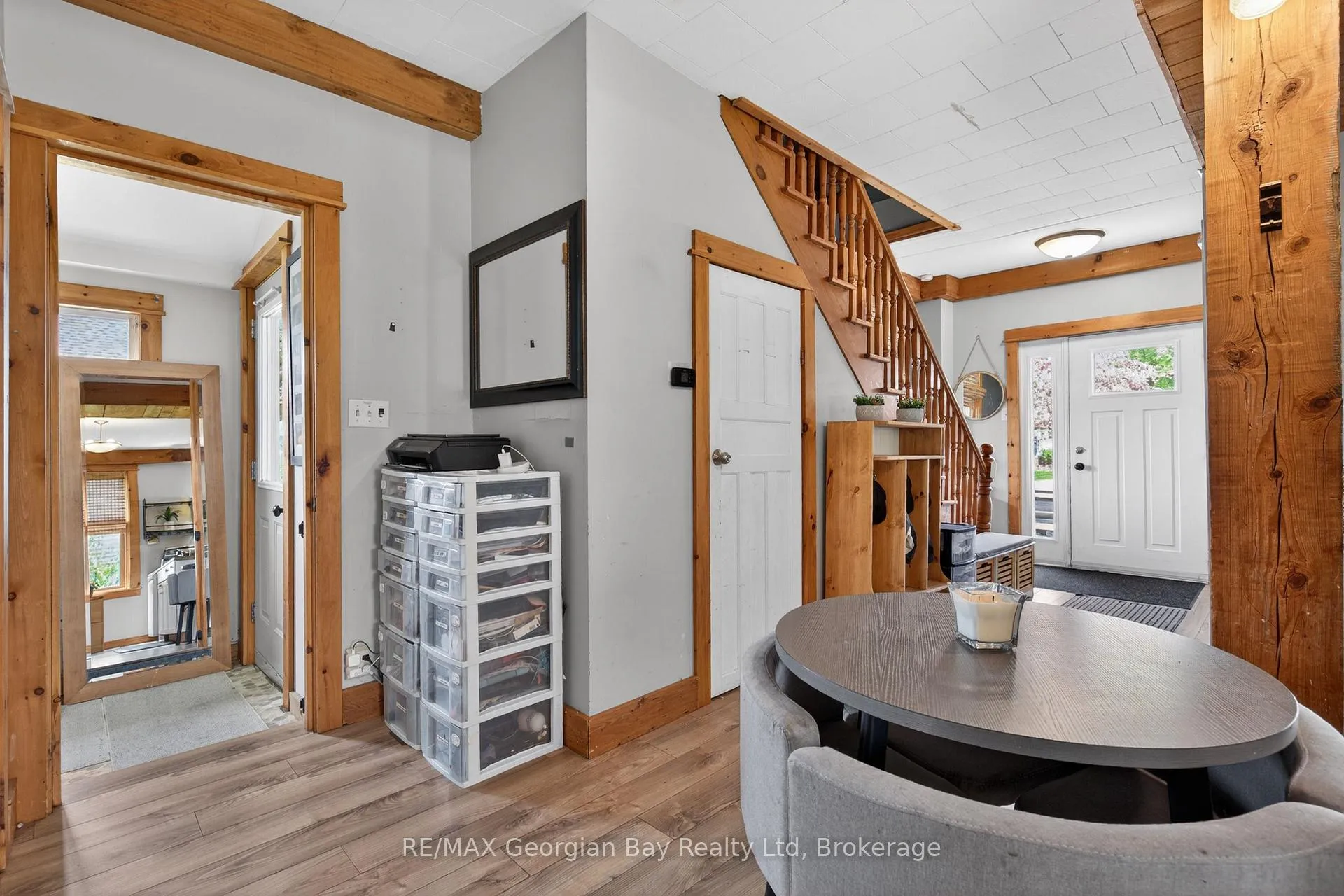Photo 10 of 14 Centre Street, Penetanguishene — HOMEH