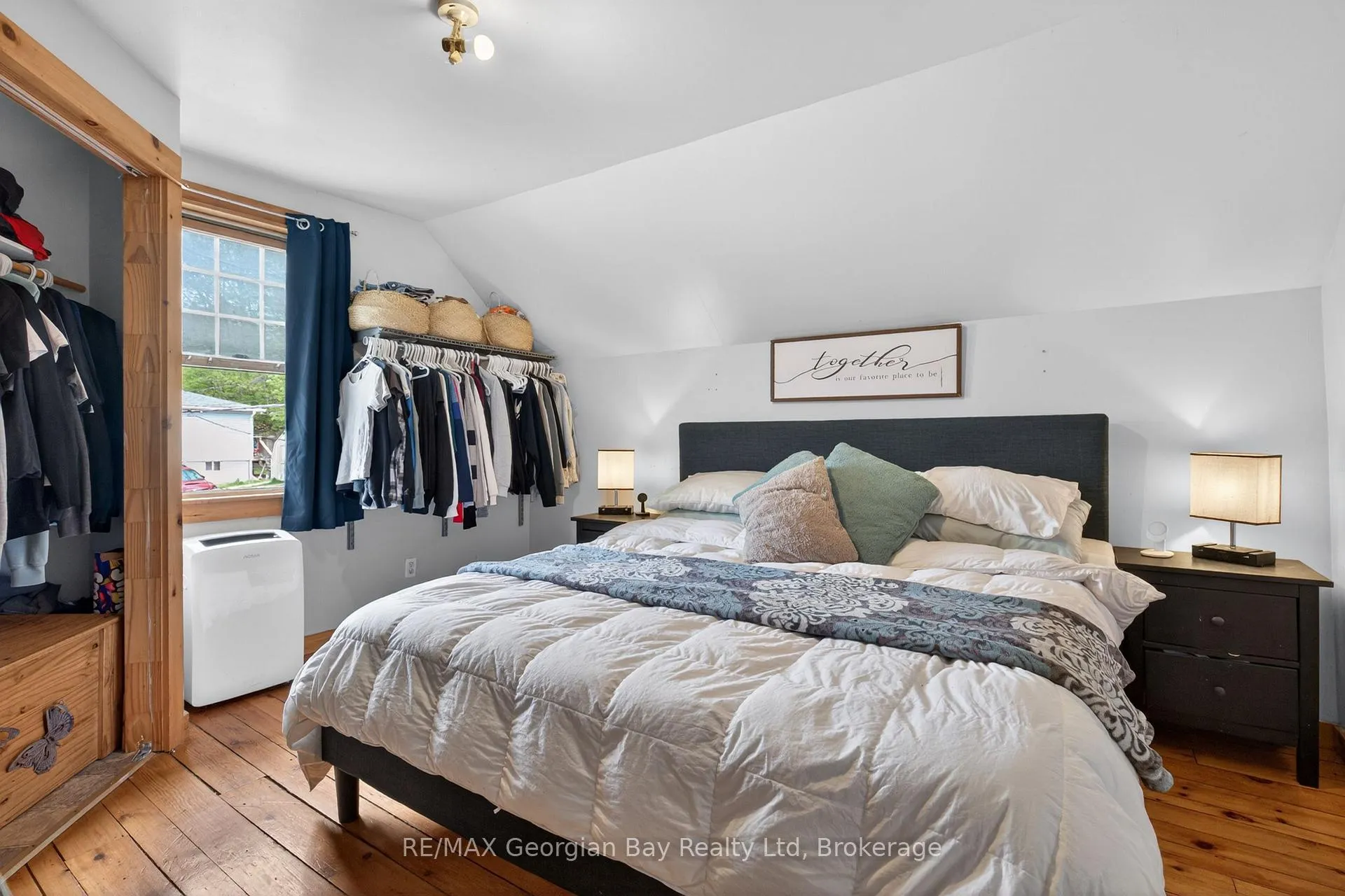 Photo 14 of 14 Centre Street, Penetanguishene — HOMEH