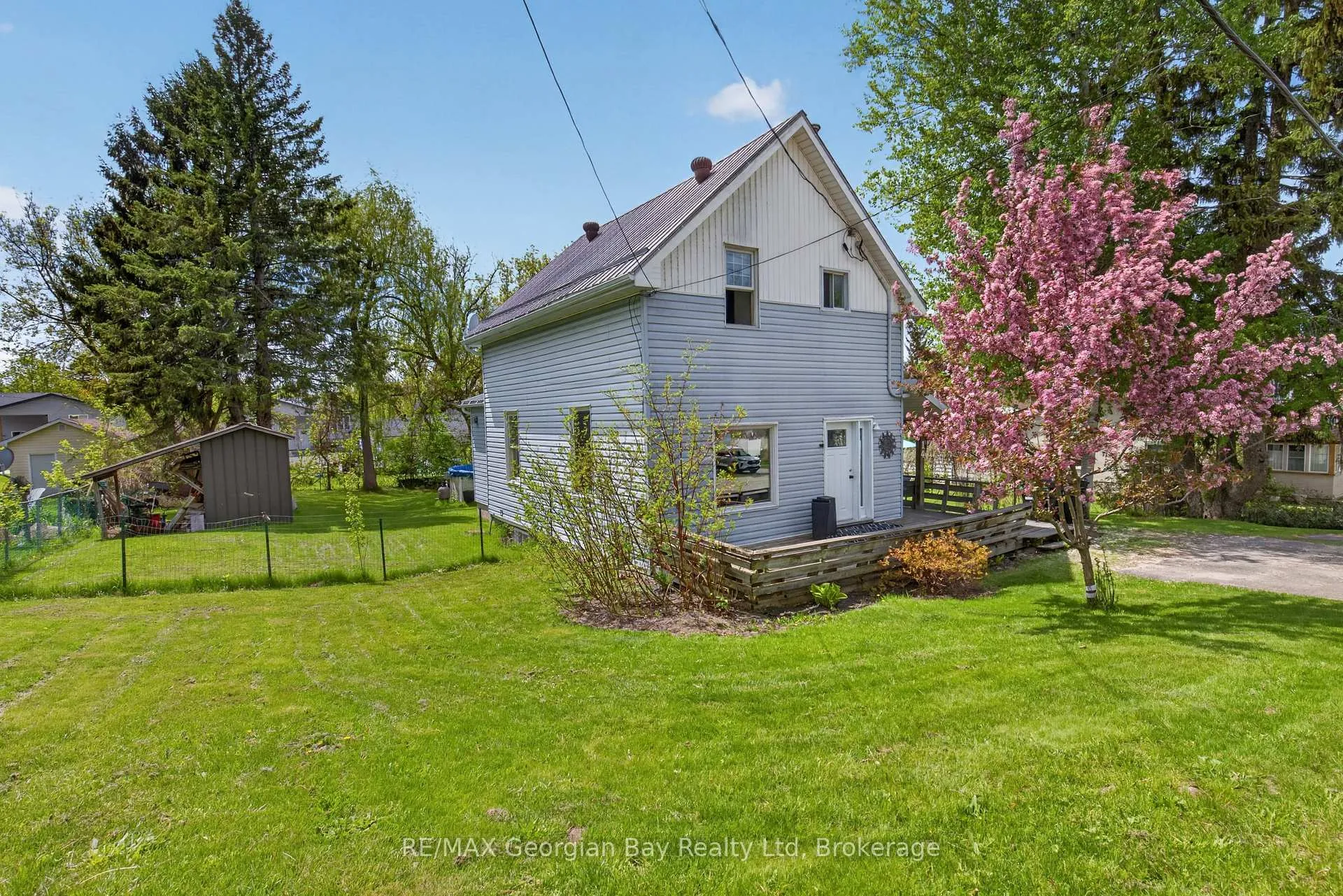 Photo 27 of 14 Centre Street, Penetanguishene — HOMEH