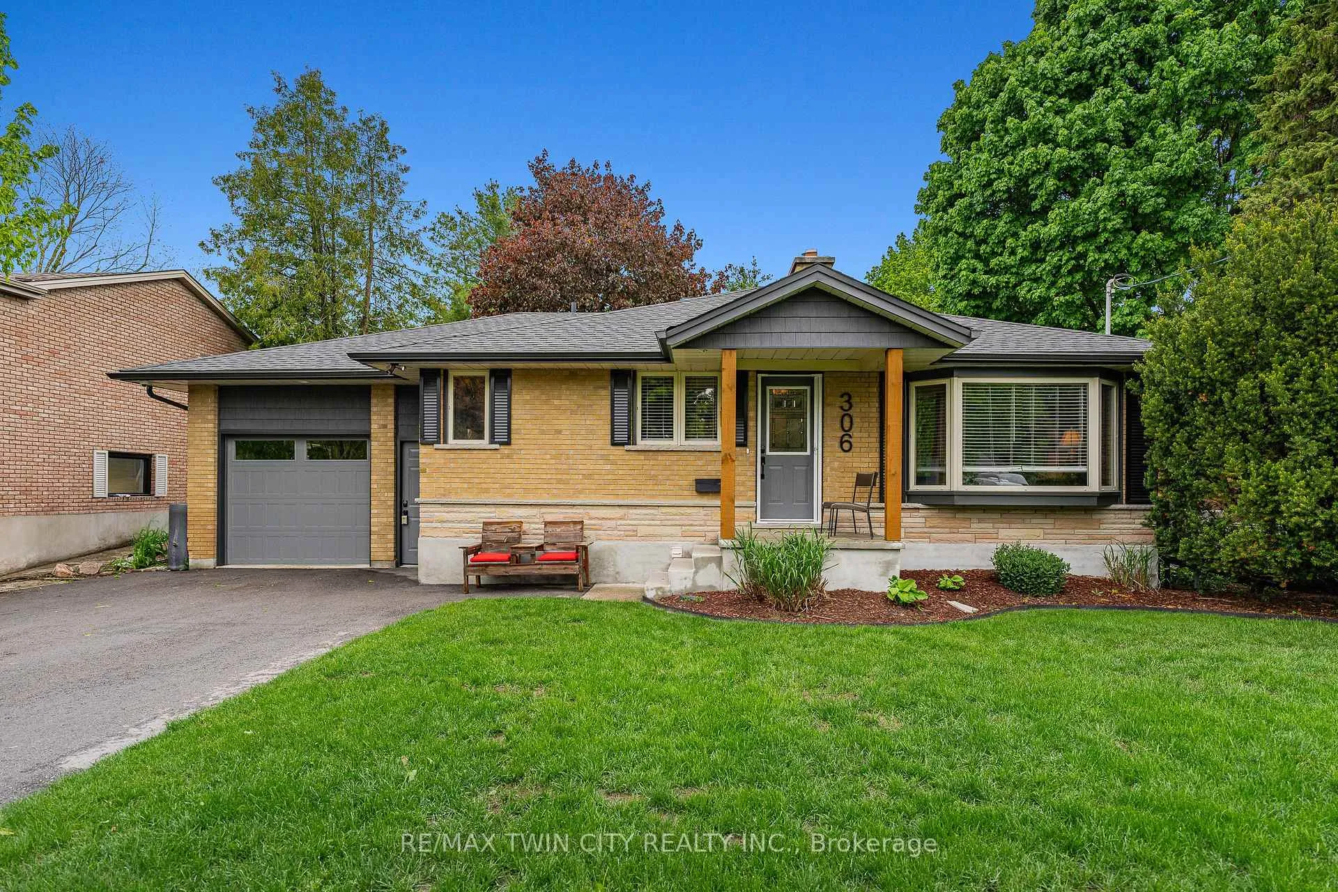 Photo 2 of 306 Normandy Avenue, Waterloo — HOMEH