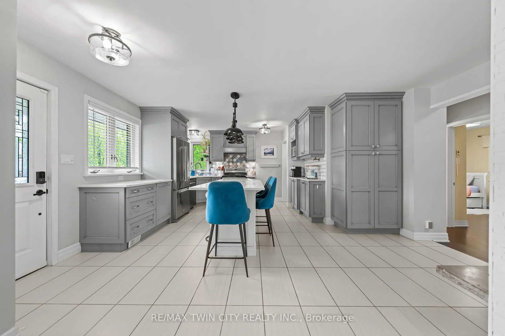 Photo 10 of 306 Normandy Avenue, Waterloo — HOMEH