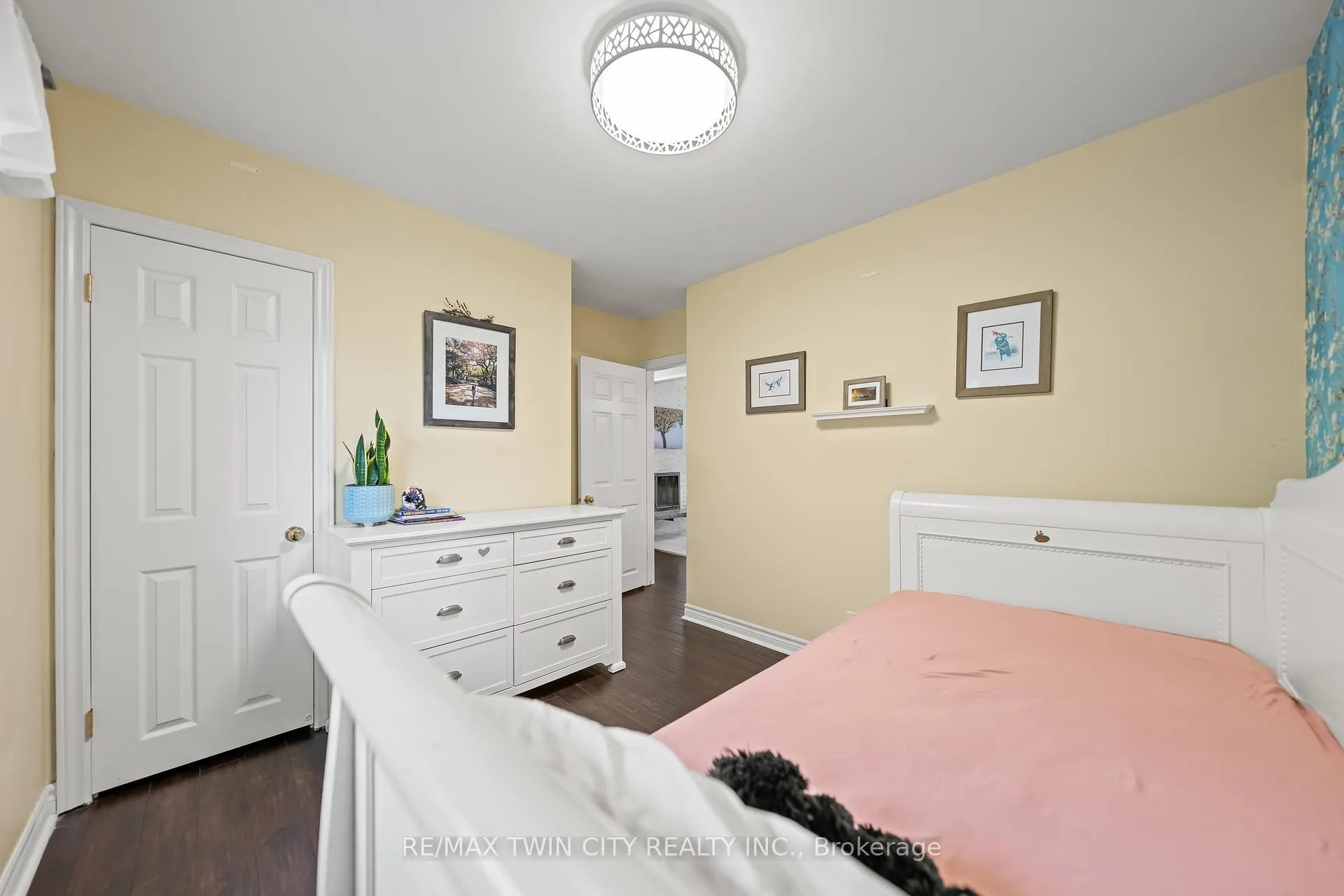 Photo 24 of 306 Normandy Avenue, Waterloo — HOMEH