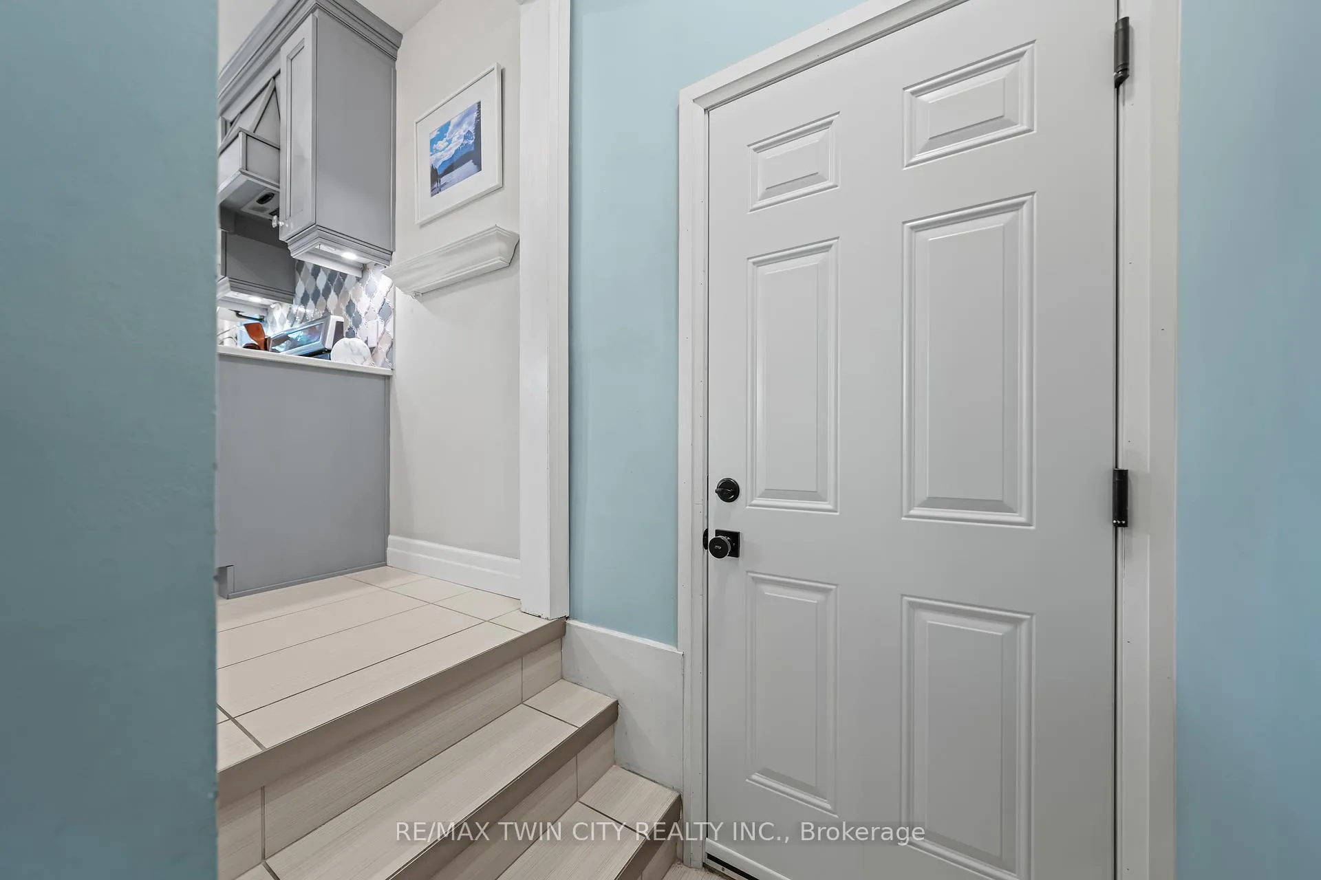 Photo 28 of 306 Normandy Avenue, Waterloo — HOMEH