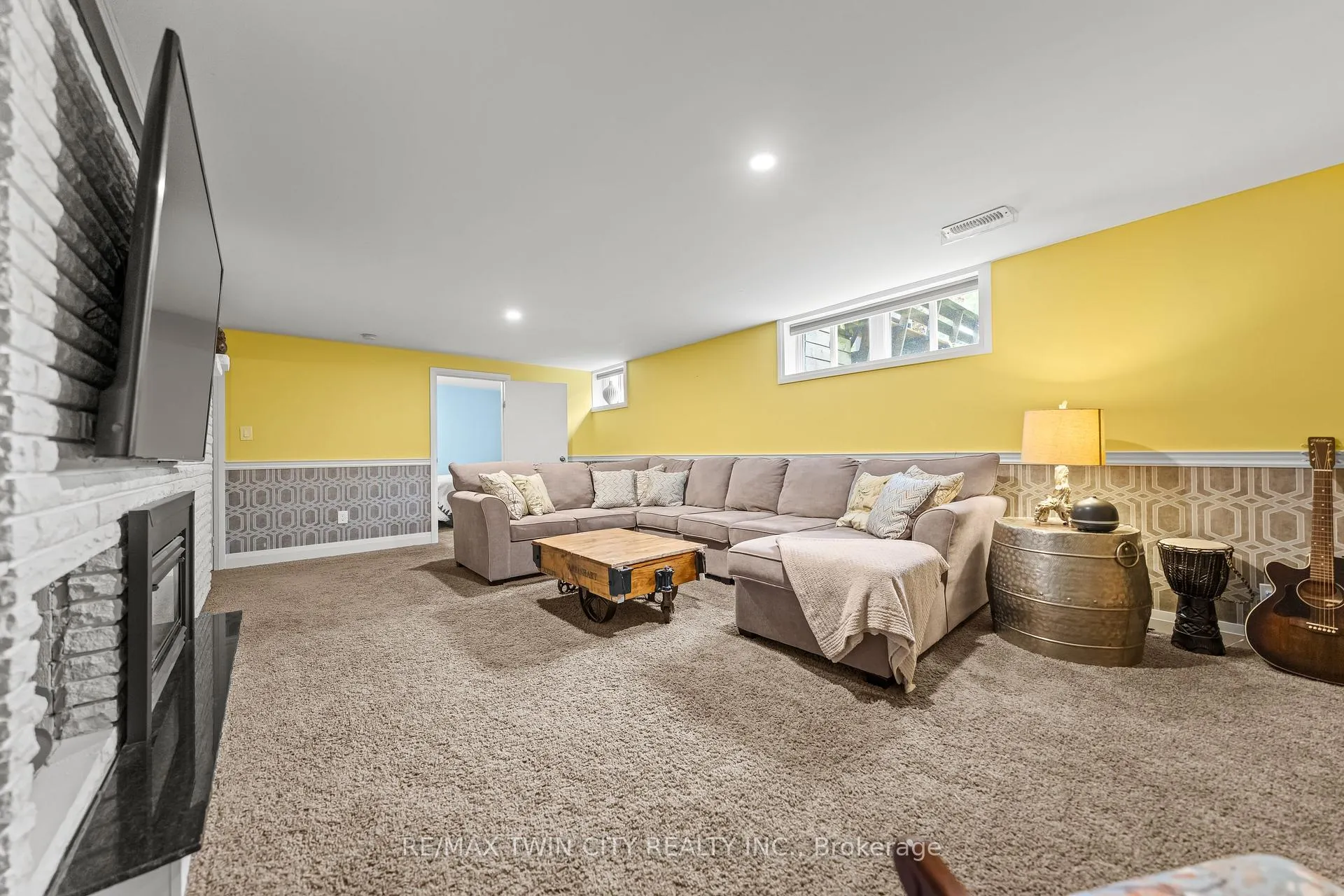 Photo 31 of 306 Normandy Avenue, Waterloo — HOMEH