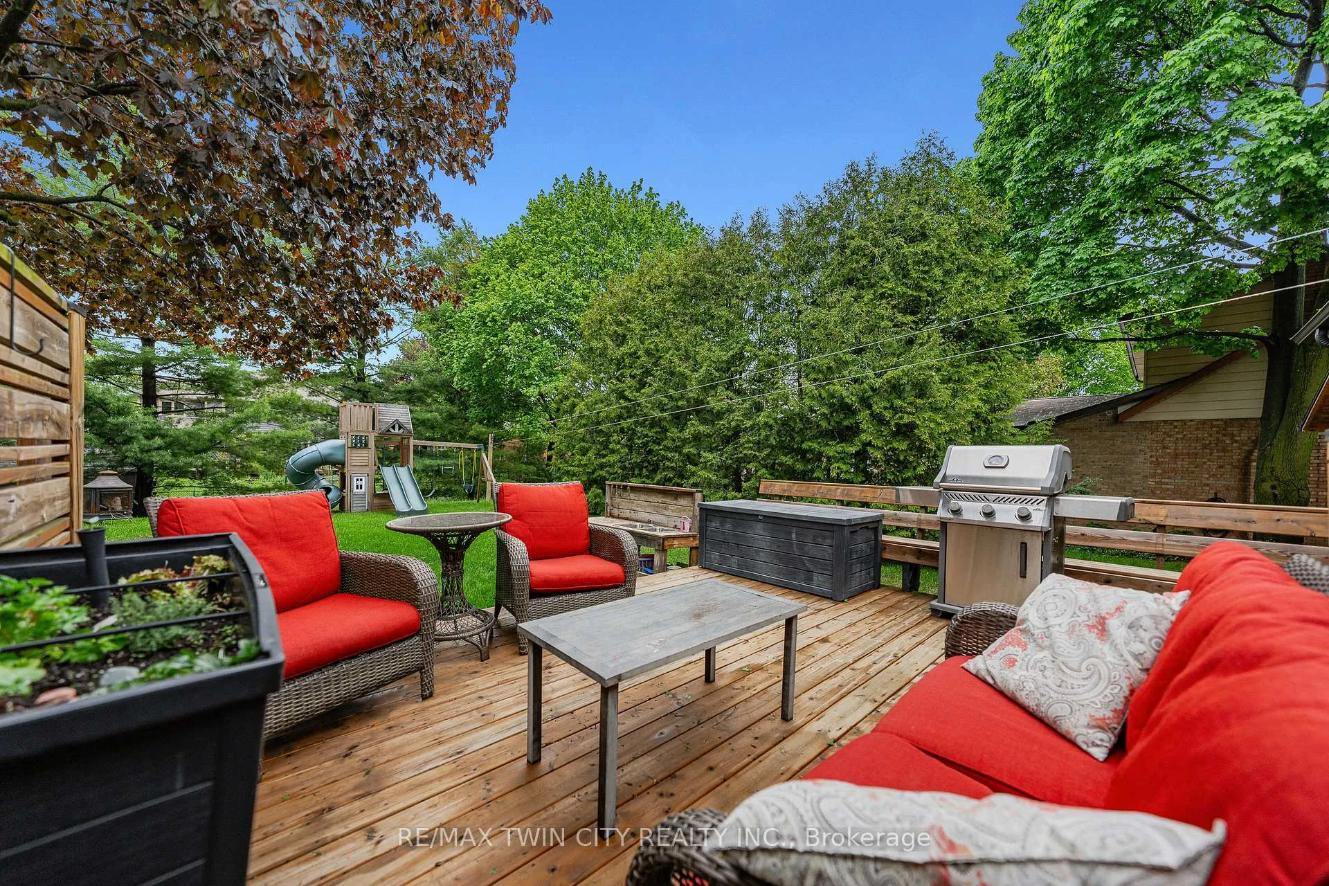 Photo 39 of 306 Normandy Avenue, Waterloo — HOMEH