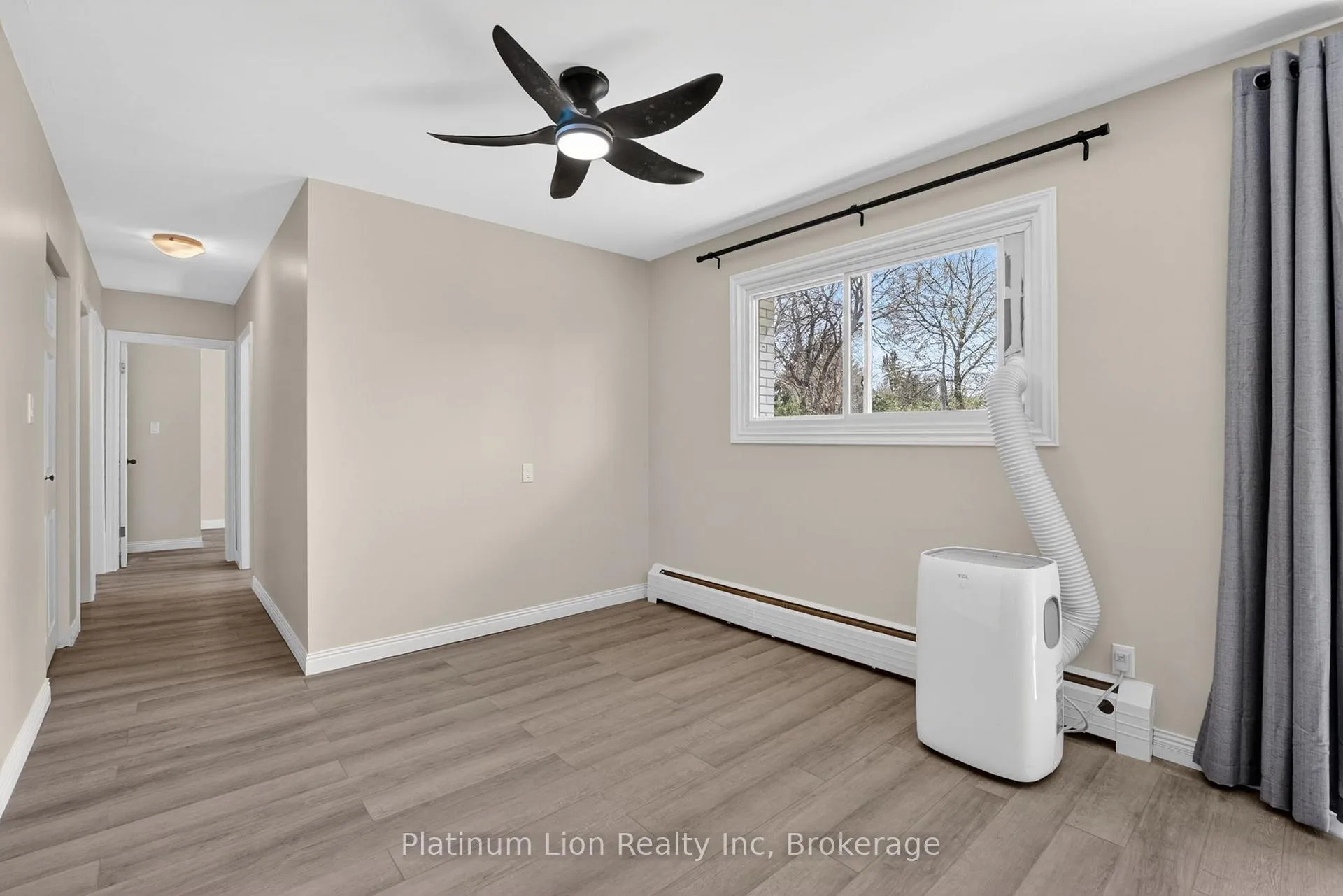 Photo 11 of Unit 7, 81 Kenwood Drive, Kitchener, Heritage Park - Kitchener — HOMEH