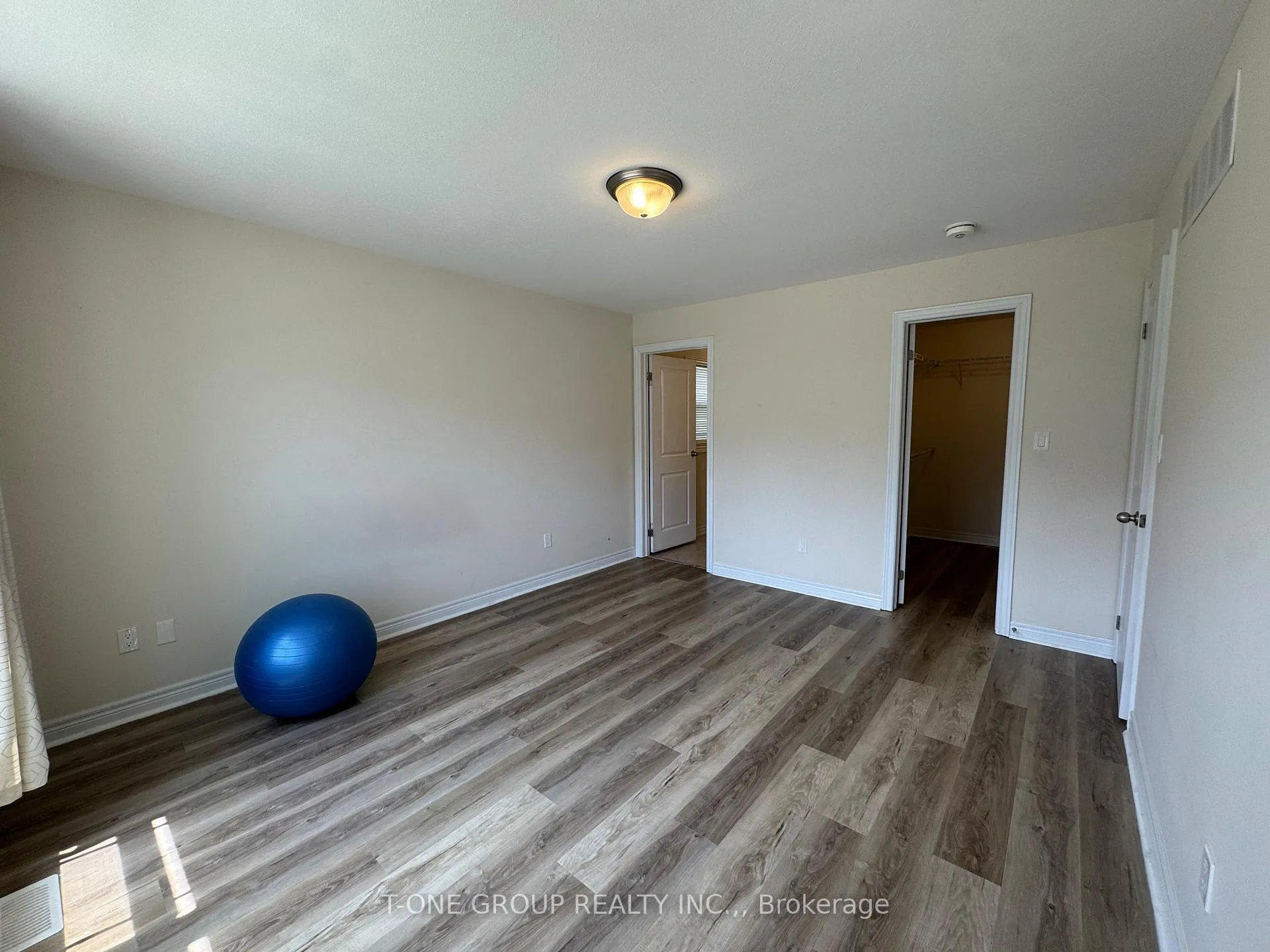 Photo 4 of 116 Rothwell Gardens, Peterborough, Northcrest Ward 5 — HOMEH
