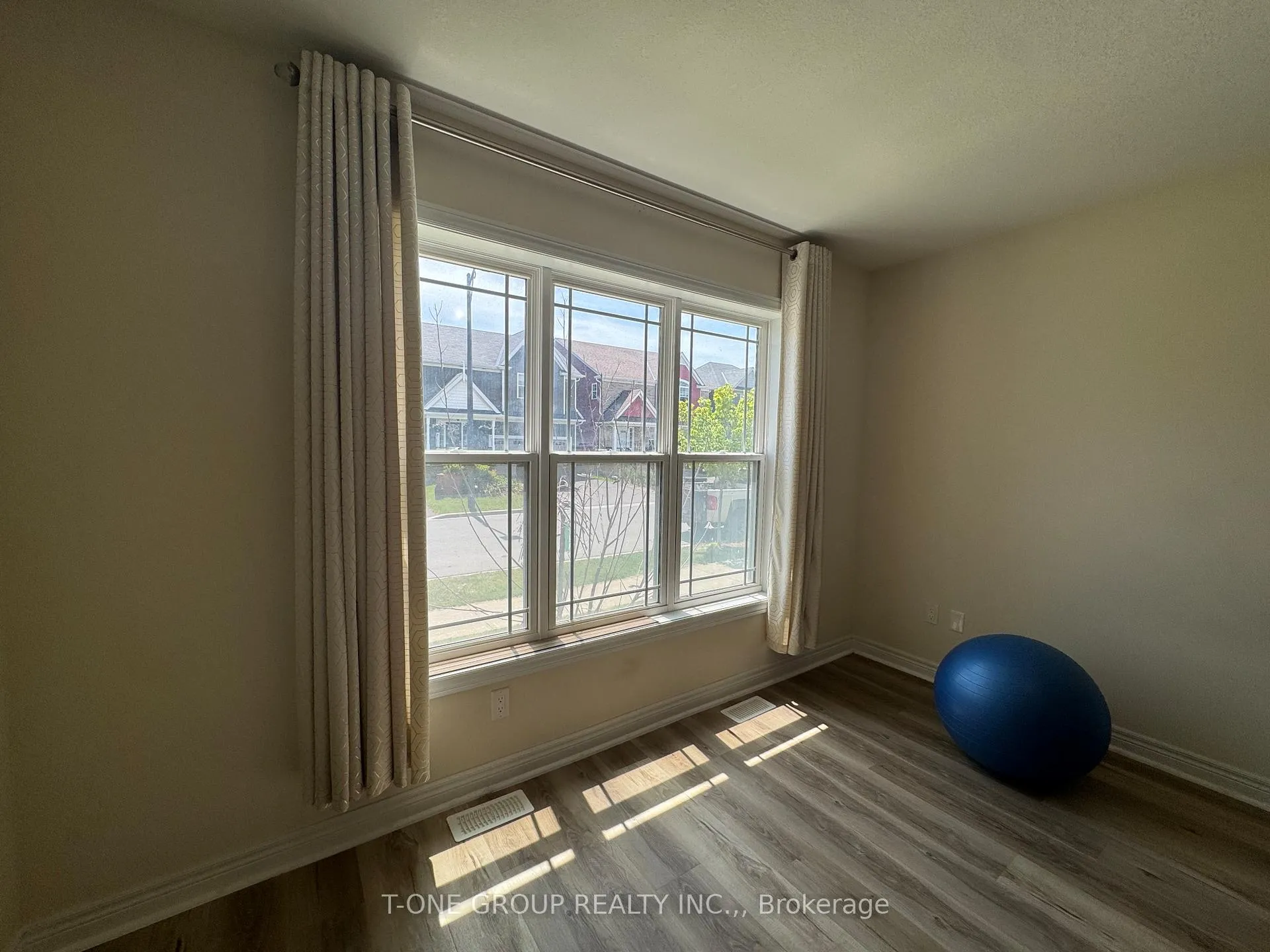 Photo 5 of 116 Rothwell Gardens, Peterborough, Northcrest Ward 5 — HOMEH