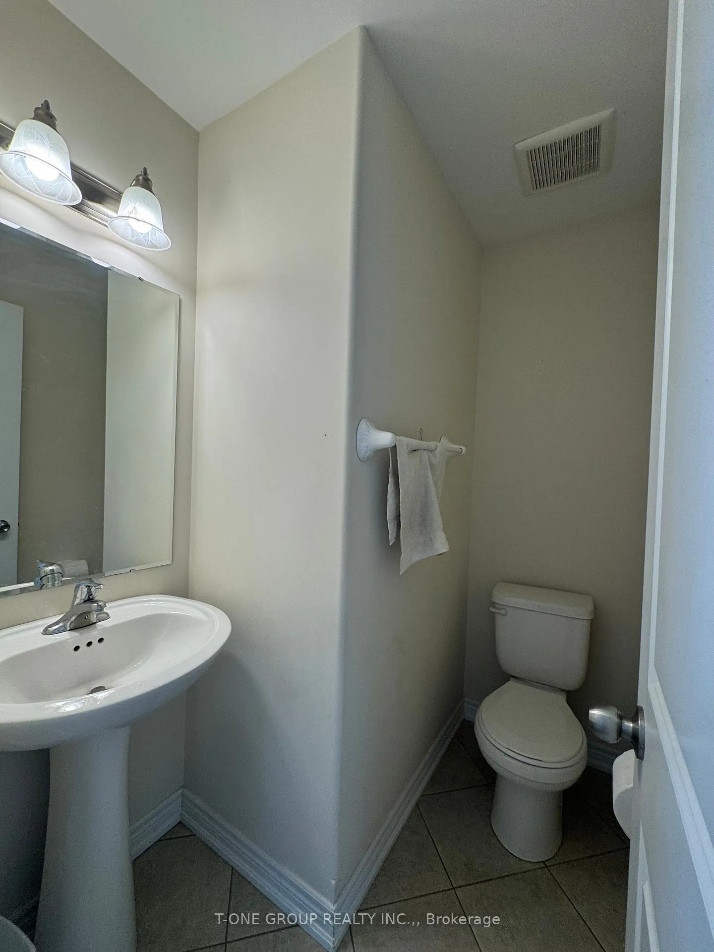 Photo 17 of 116 Rothwell Gardens, Peterborough, Northcrest Ward 5 — HOMEH