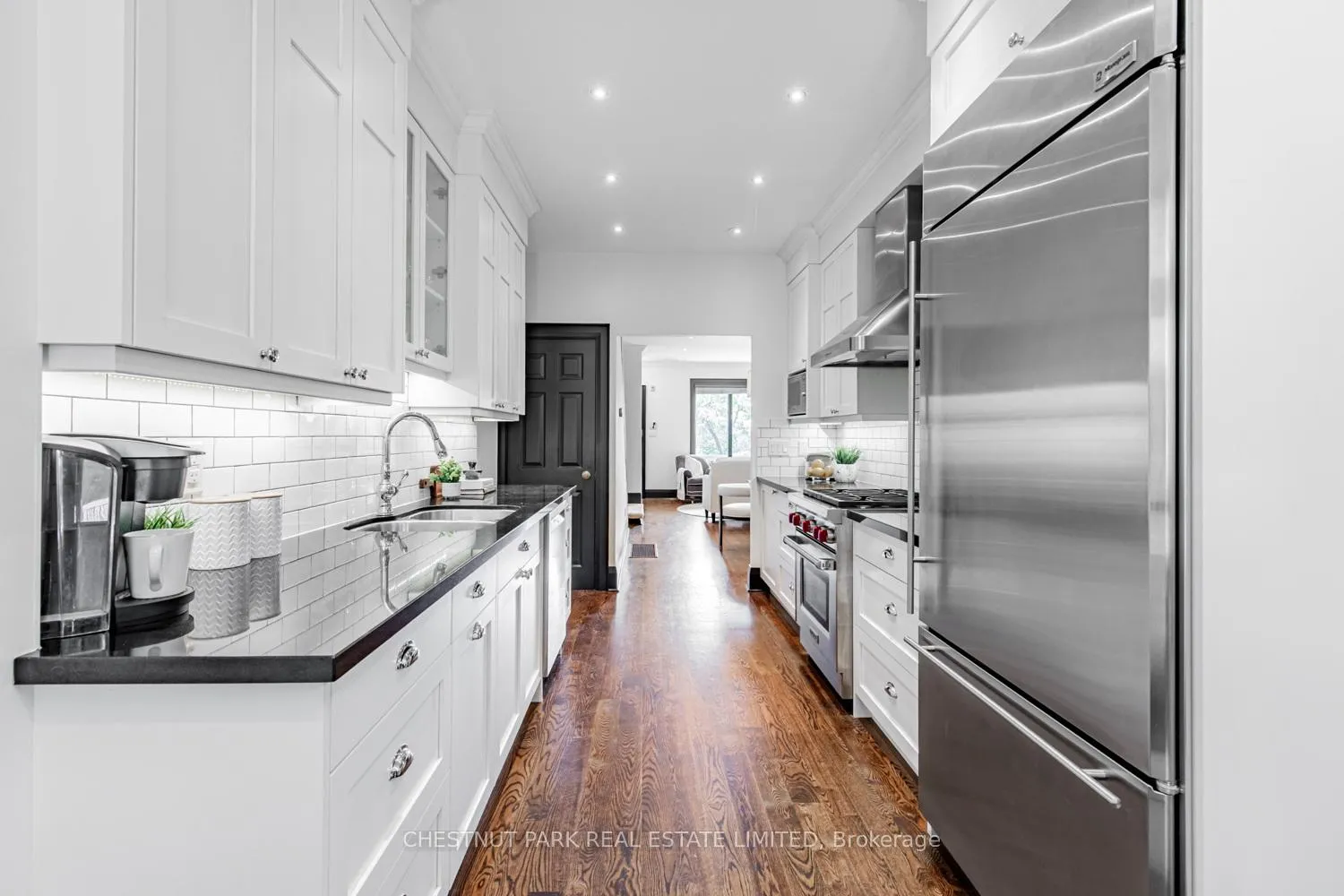 Photo 14 of 244 Cottingham Street, Toronto, Casa Loma — HOMEH