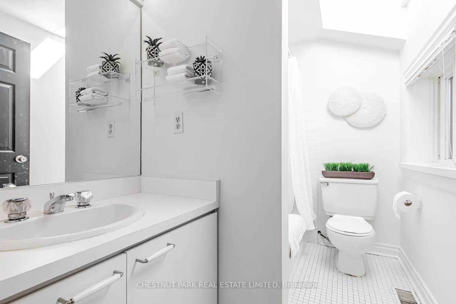 Photo 29 of 244 Cottingham Street, Toronto, Casa Loma — HOMEH