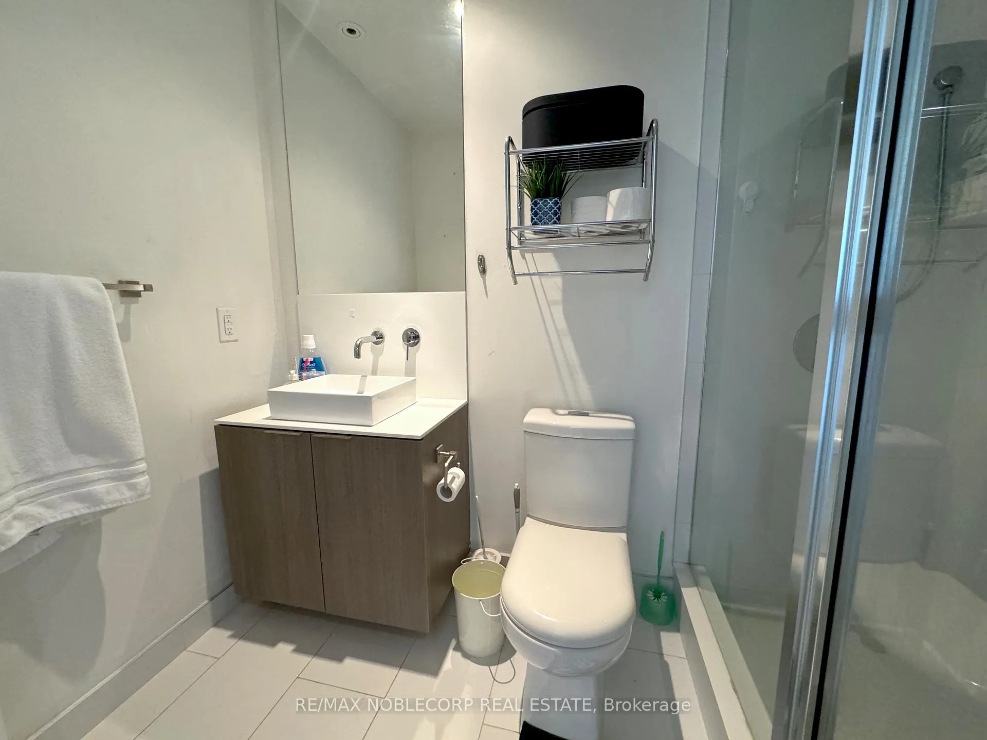 Photo 12 of Unit 2107, 159 Dundas Street E, Toronto, Church-Yonge Corridor — HOMEH