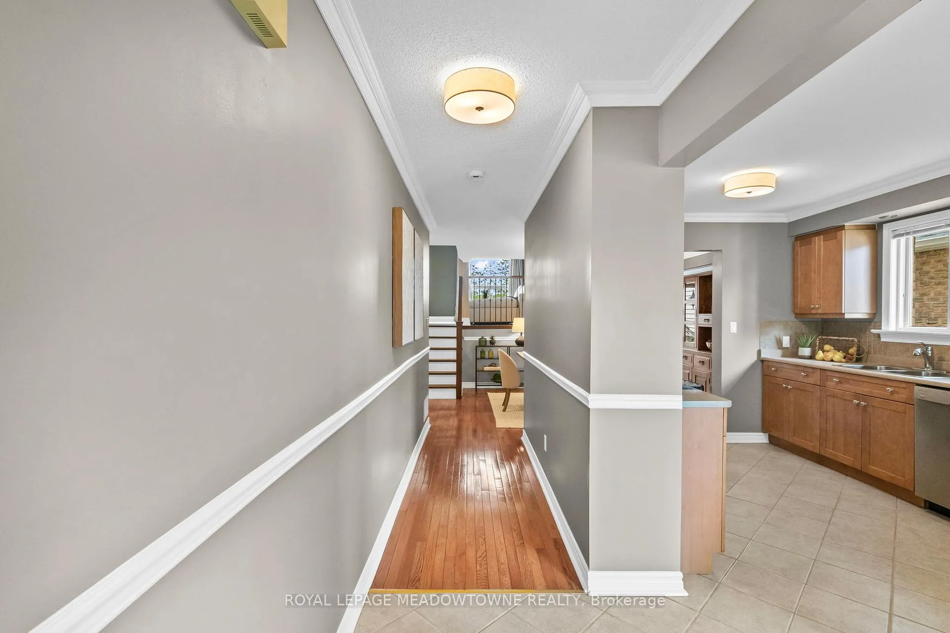 Photo 6 of 105 Laurier Avenue, Milton, Bronte Meadows — HOMEH