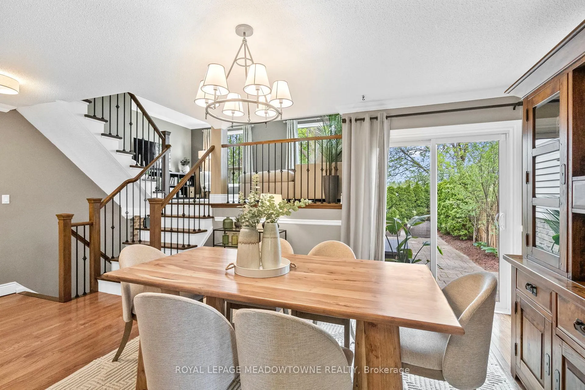 Photo 13 of 105 Laurier Avenue, Milton, Bronte Meadows — HOMEH