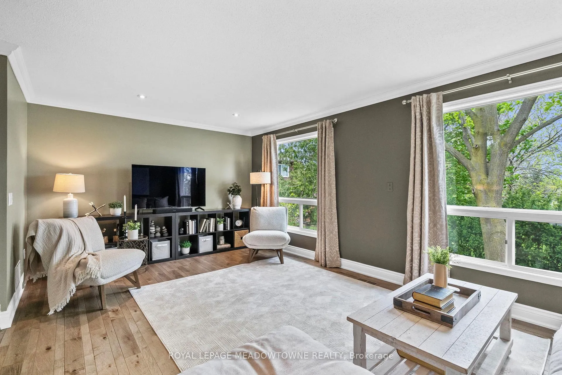 Photo 17 of 105 Laurier Avenue, Milton, Bronte Meadows — HOMEH