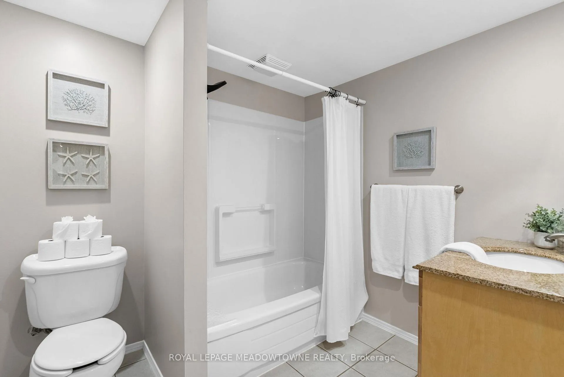 Photo 35 of 105 Laurier Avenue, Milton, Bronte Meadows — HOMEH