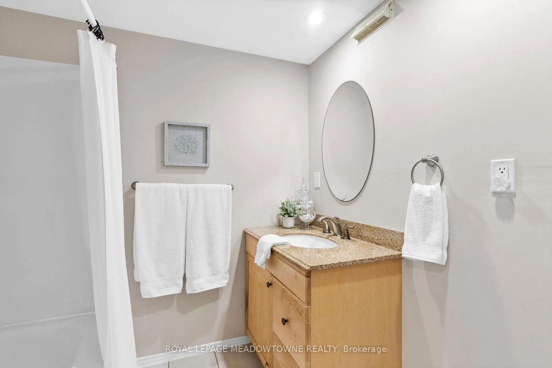 Photo 36 of 105 Laurier Avenue, Milton, Bronte Meadows — HOMEH
