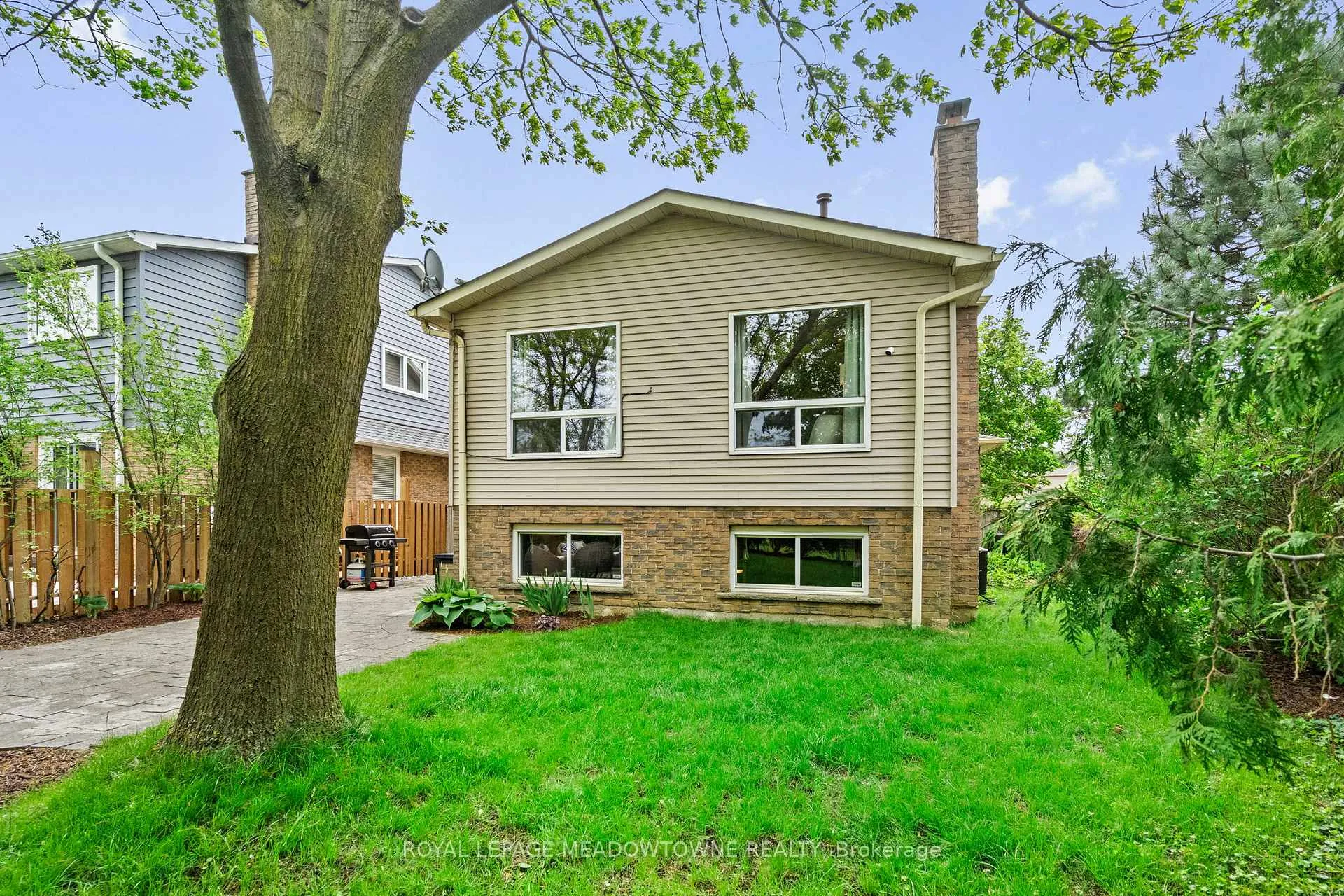Photo 40 of 105 Laurier Avenue, Milton, Bronte Meadows — HOMEH