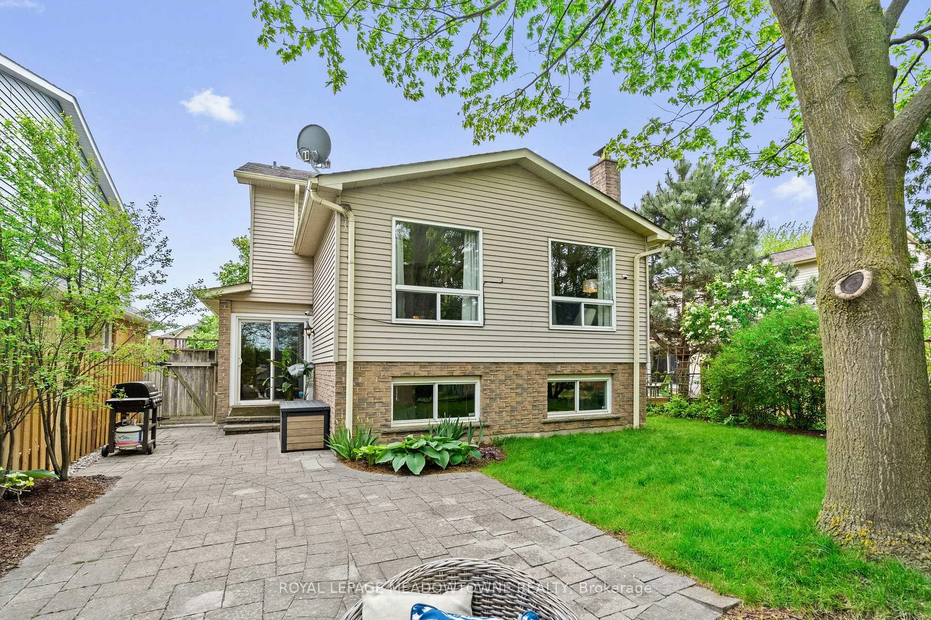 Photo 41 of 105 Laurier Avenue, Milton, Bronte Meadows — HOMEH