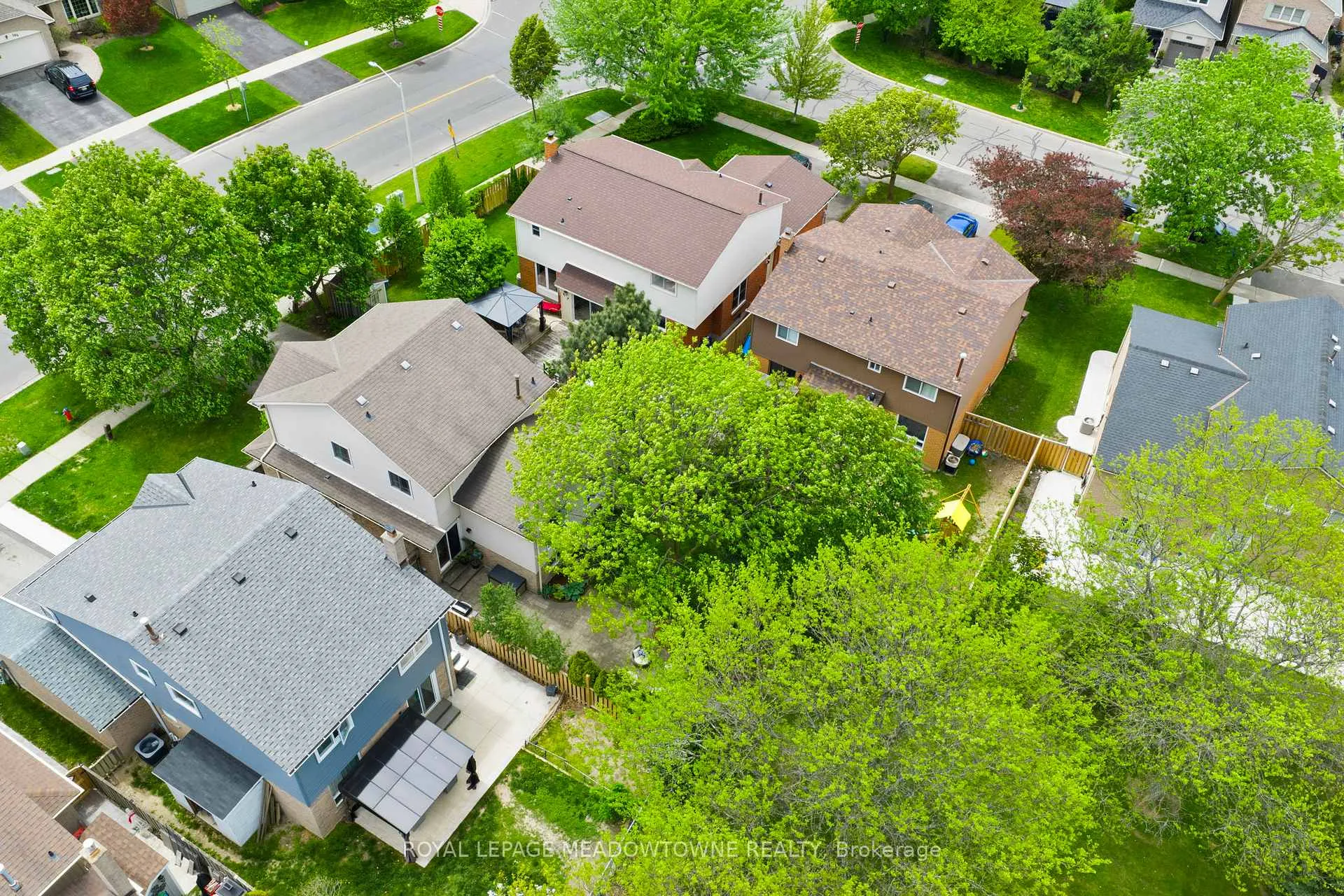 Photo 46 of 105 Laurier Avenue, Milton, Bronte Meadows — HOMEH