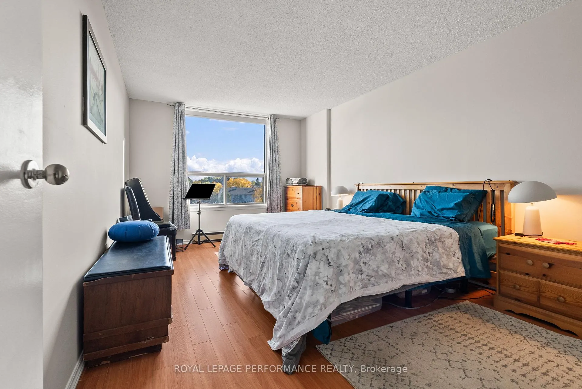 Photo 15 of Unit Unit #407, 200 Lafontaine Avenue, Ottawa, Vanier — HOMEH
