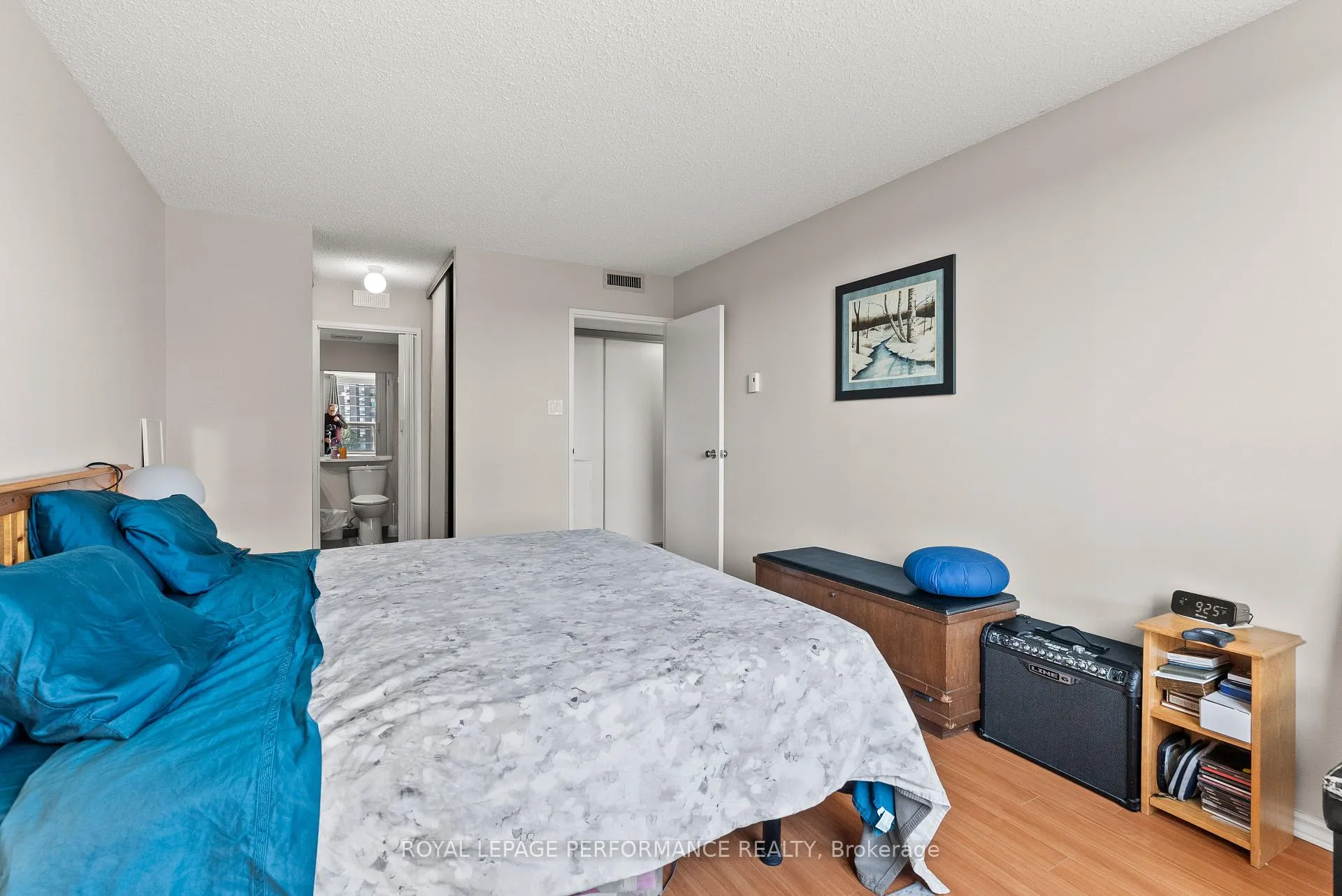 Photo 16 of Unit Unit #407, 200 Lafontaine Avenue, Ottawa, Vanier — HOMEH