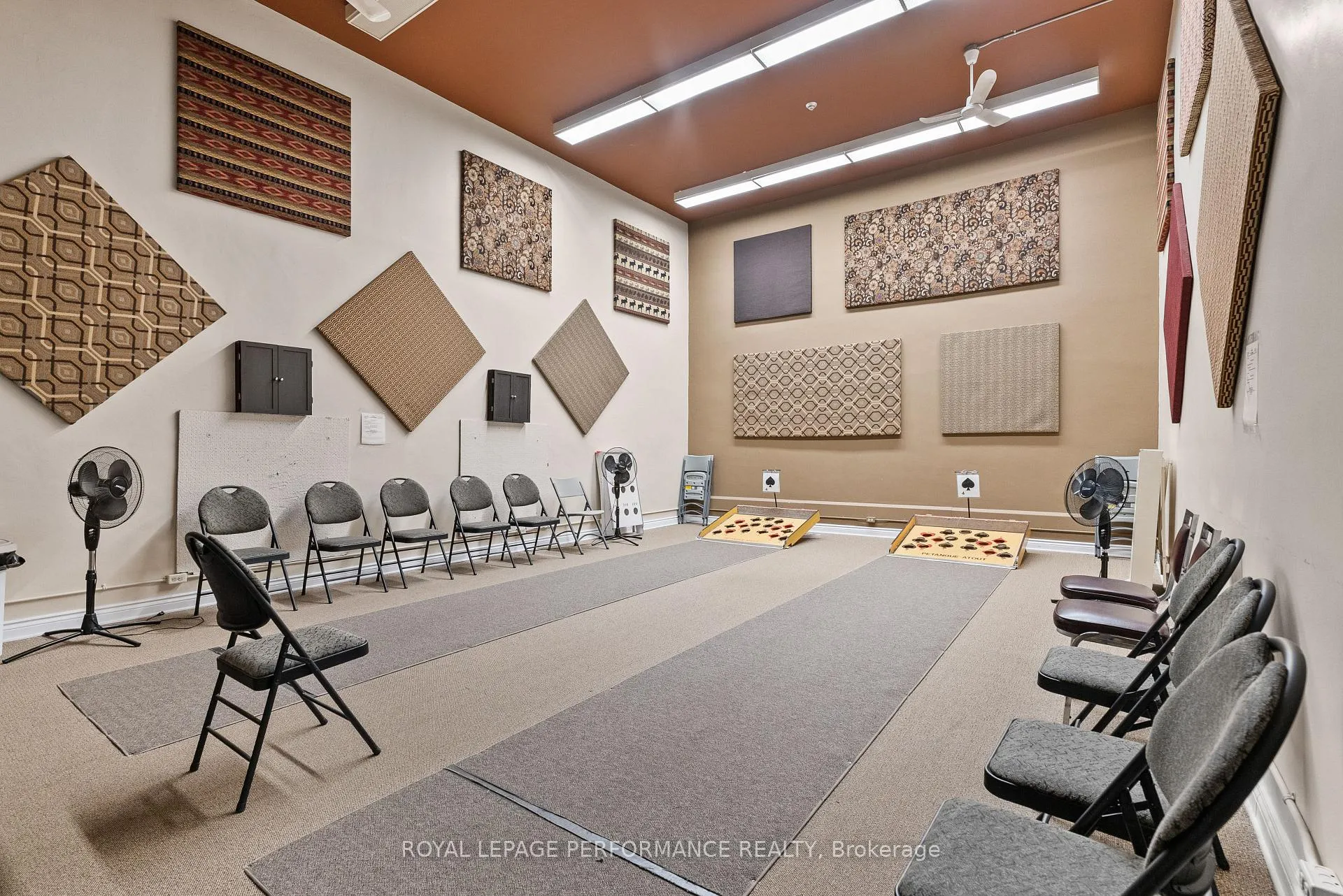 Photo 21 of Unit Unit #407, 200 Lafontaine Avenue, Ottawa, Vanier — HOMEH