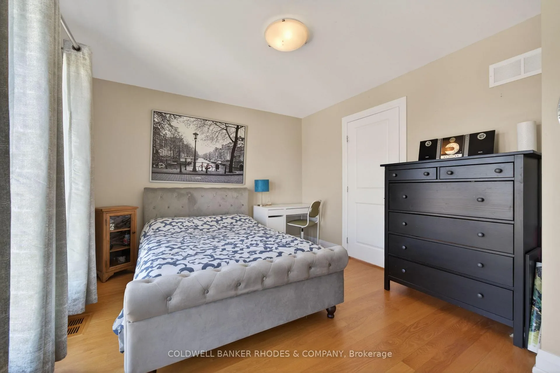 Photo 33 of Unit A, 213 Ivy Crescent, Ottawa, Lindenlea — HOMEH