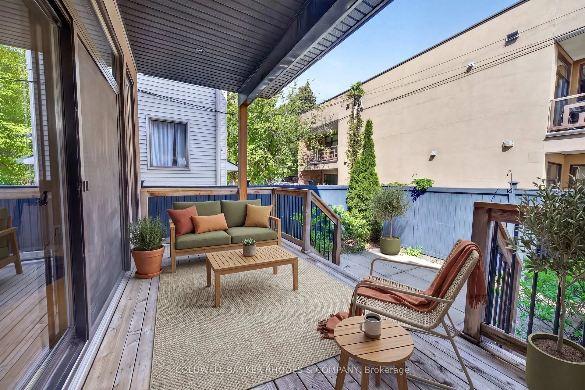Photo 38 of Unit A, 213 Ivy Crescent, Ottawa, Lindenlea — HOMEH