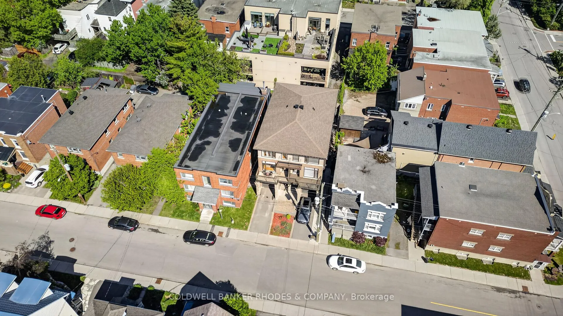 Photo 42 of Unit A, 213 Ivy Crescent, Ottawa, Lindenlea — HOMEH
