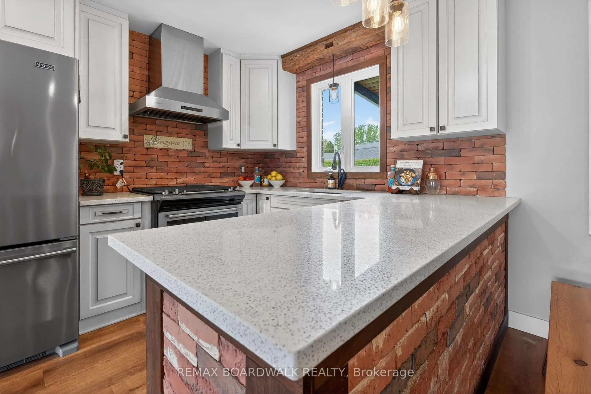 Photo 9 of 13 Alice Street, Casselman, Casselman — HOMEH