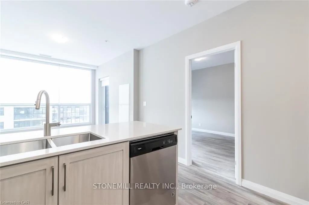 Photo 3 of Unit 1706, 104 Garment Street, Kitchener — HOMEH