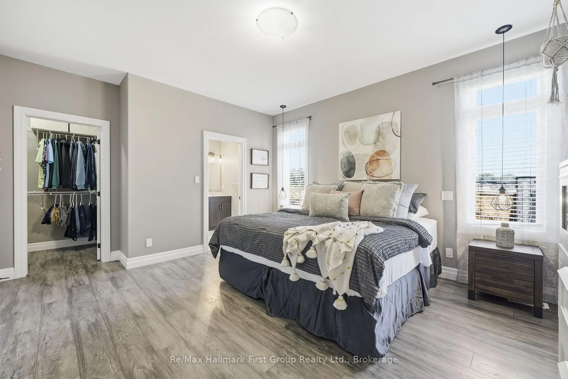 Photo 17 of 12 Ambrosia Terrace, Quinte West, Murray Ward — HOMEH