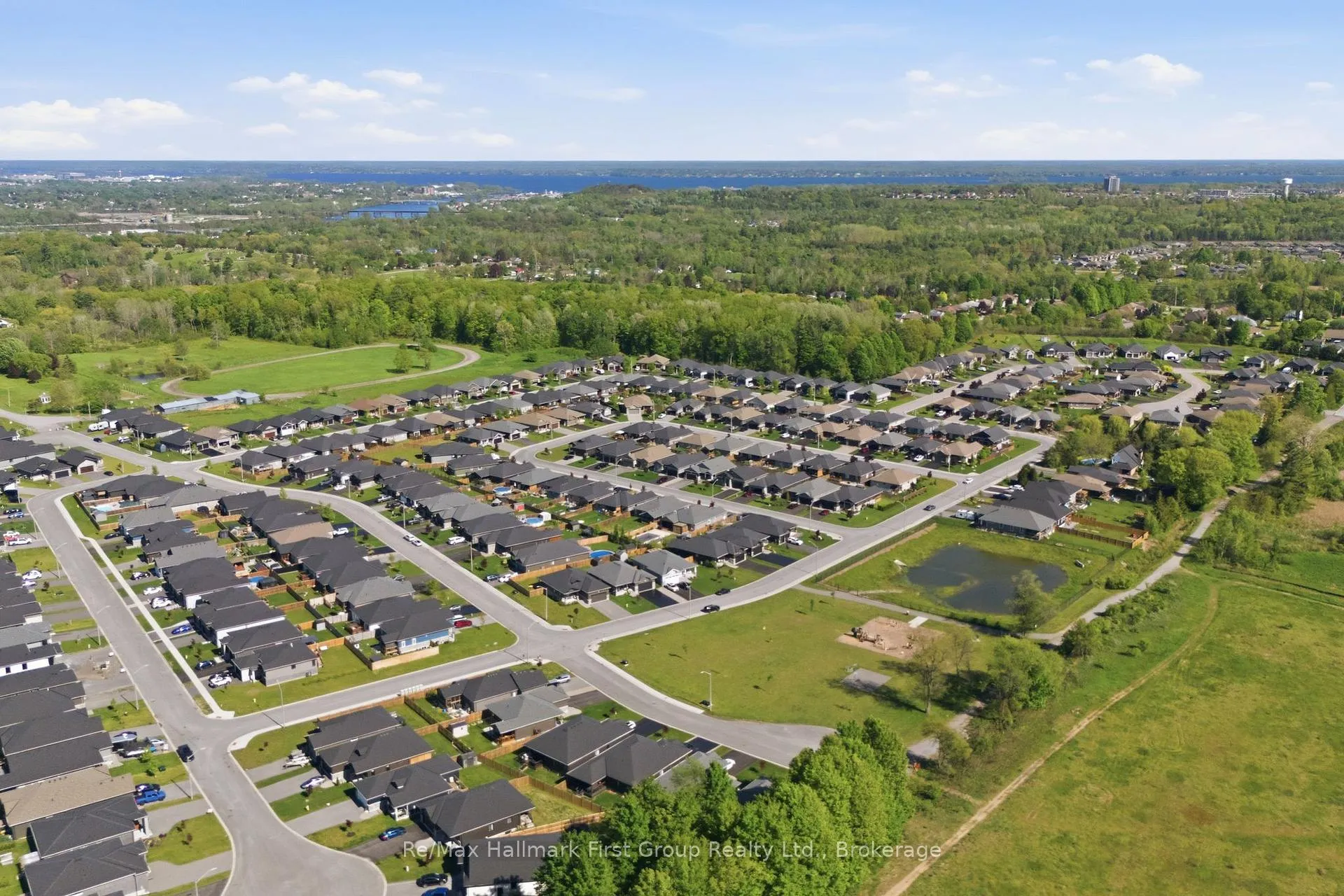 Photo 37 of 12 Ambrosia Terrace, Quinte West, Murray Ward — HOMEH