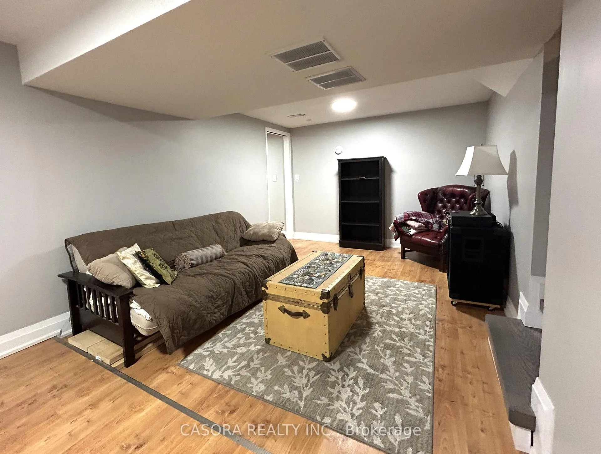 Photo 11 of Unit LOWER, 4258 Longmoor Avenue, Burlington, Shoreacres — HOMEH