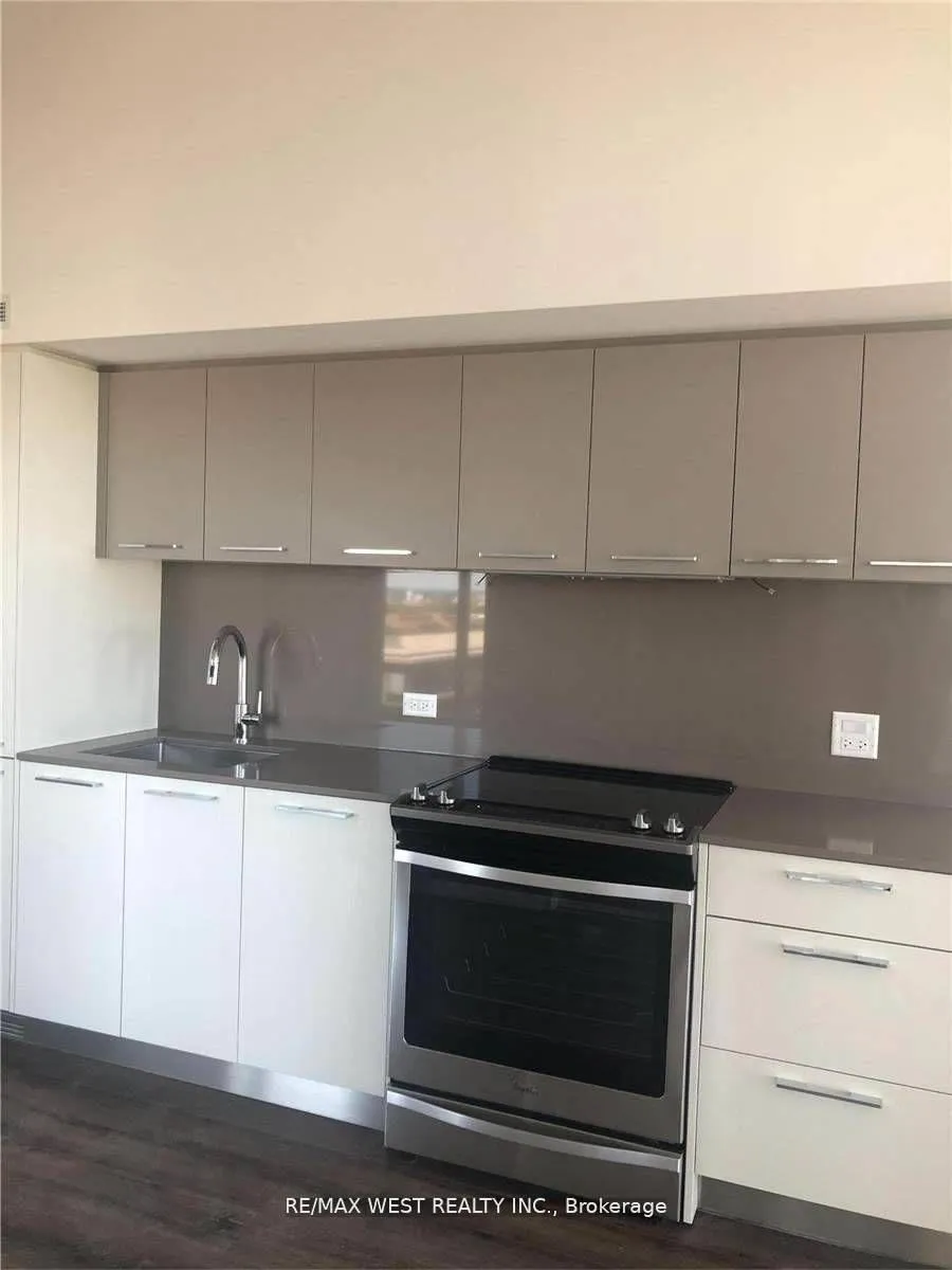 Photo 3 of Unit 1202, 30 Baseball Place, Toronto, South Riverdale — HOMEH