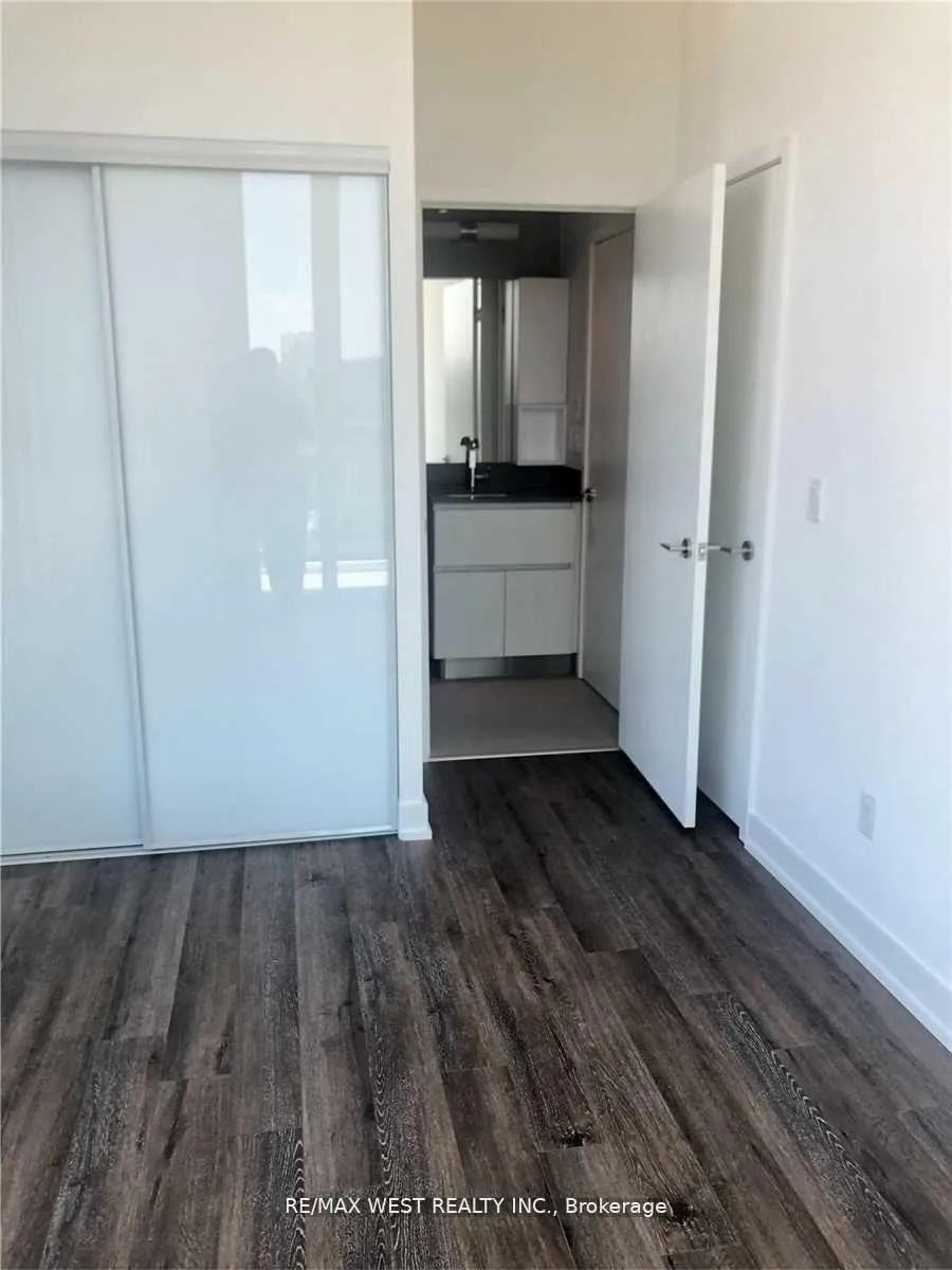 Photo 6 of Unit 1202, 30 Baseball Place, Toronto, South Riverdale — HOMEH