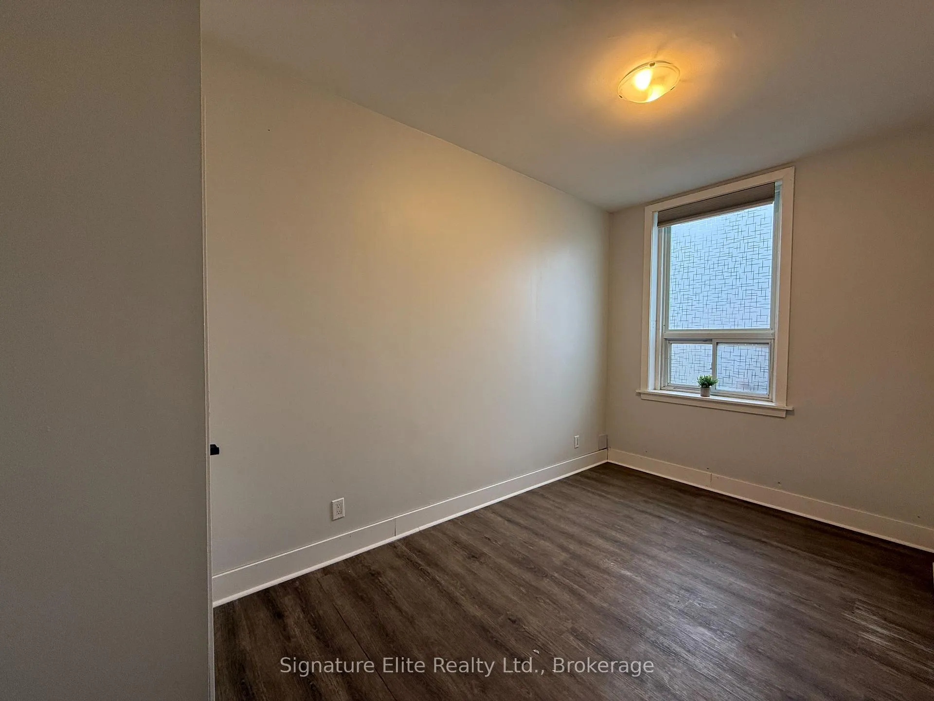 Photo 7 of Unit 2, 372 Darling Street, Brantford, East Ward — HOMEH