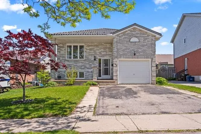 Photo 2 of 143 Gerald Crescent, London, South J — HOMEH