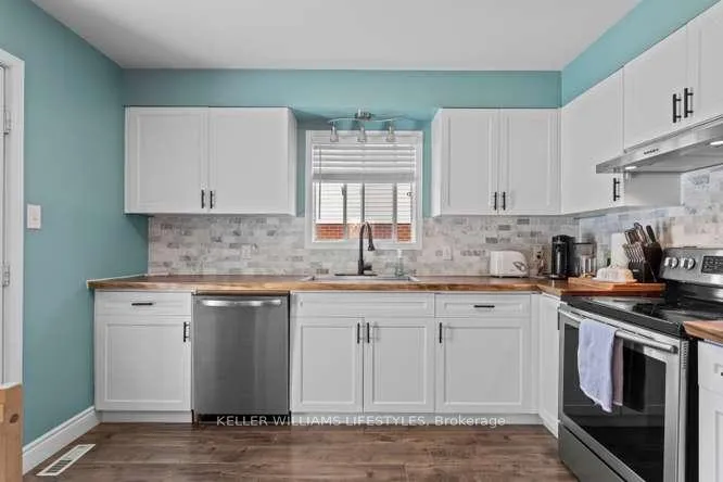 Photo 15 of 143 Gerald Crescent, London, South J — HOMEH
