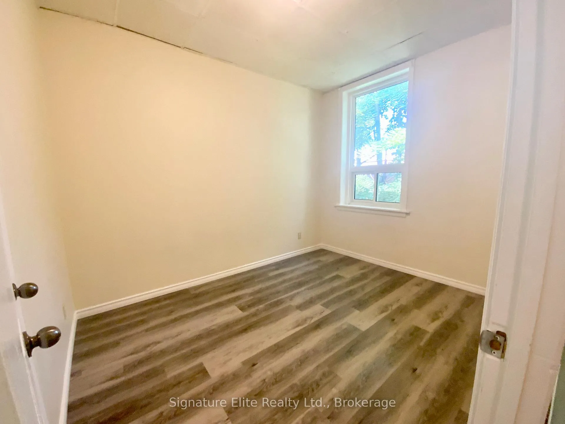 Photo 8 of Unit 11, 372 Darling Street, Brantford, East Ward — HOMEH