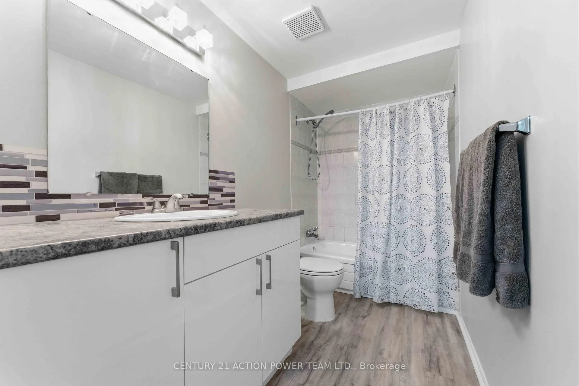 Photo 40 of Unit B, 17 Sonnet Crescent, Ottawa, Westcliffe Estates — HOMEH