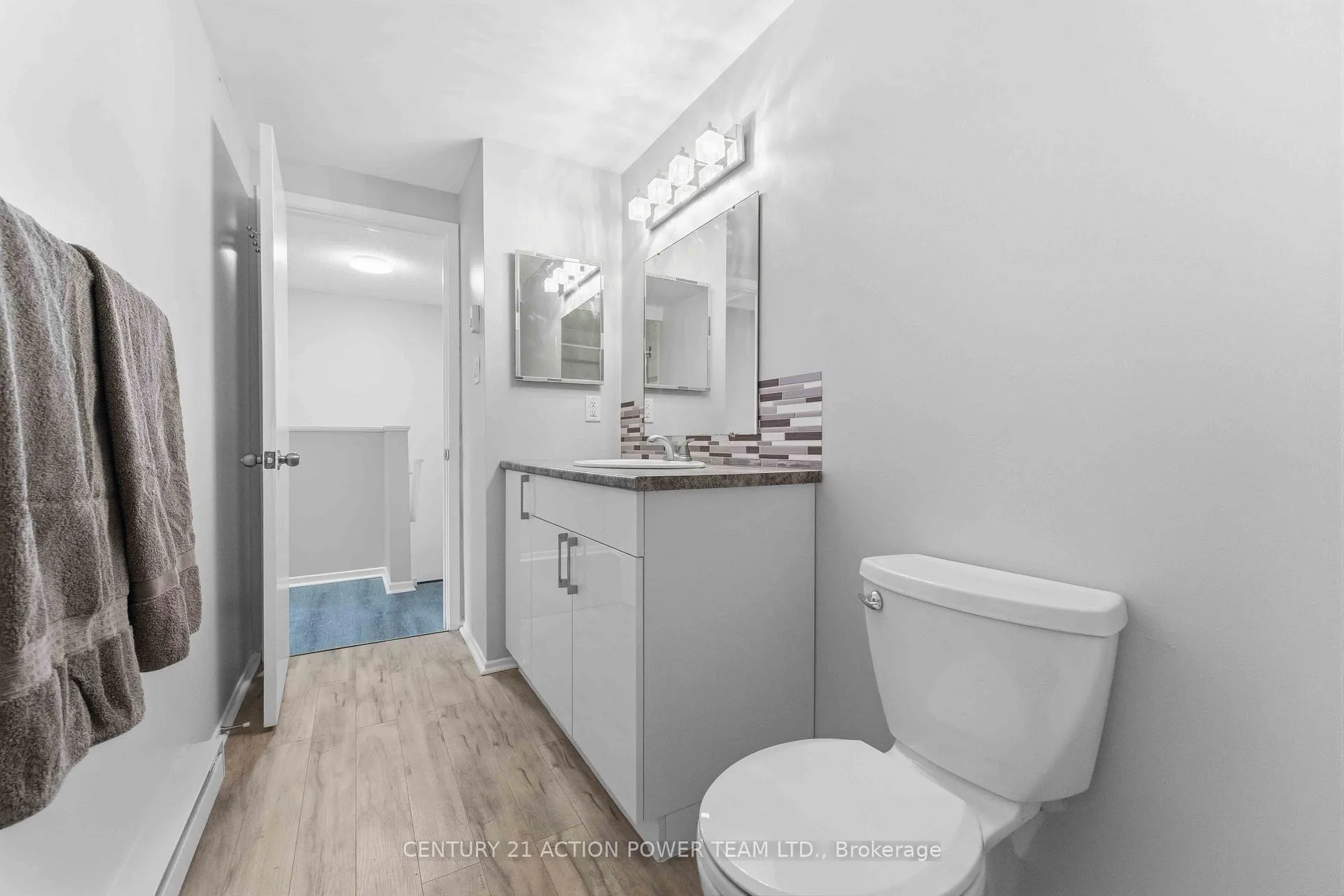 Photo 41 of Unit B, 17 Sonnet Crescent, Ottawa, Westcliffe Estates — HOMEH