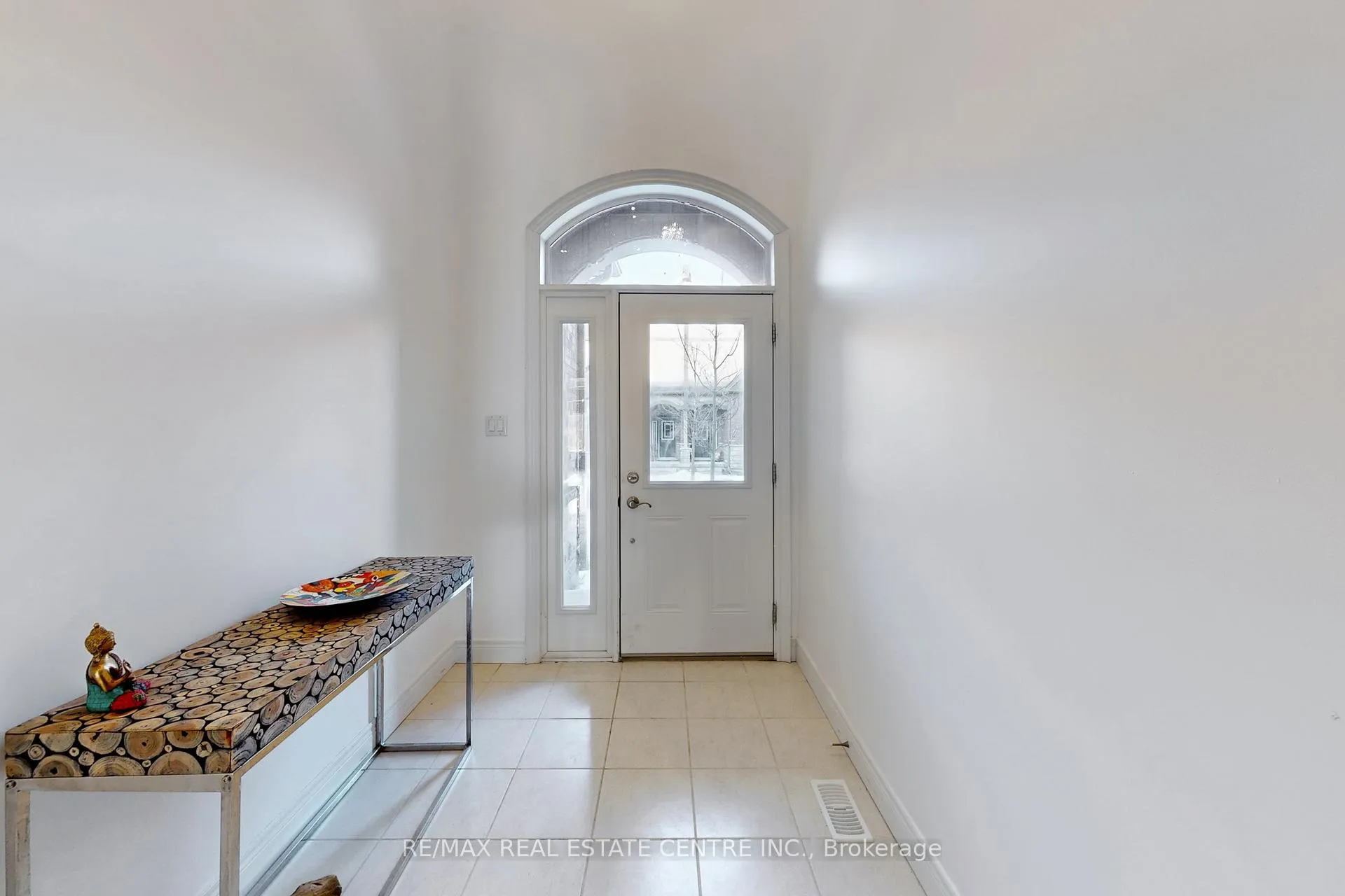 Photo of Unit 3, 3-39 Kay Crescent Kay Crescent