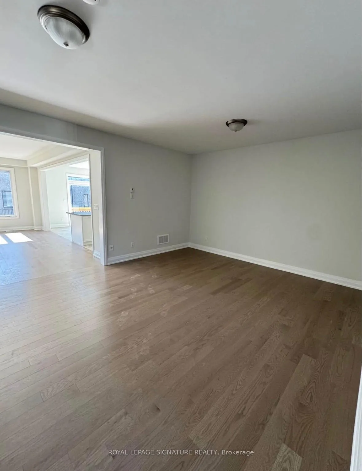 Photo 5 of 24 Bermondsey Way, Brampton, Bram West — HOMEH