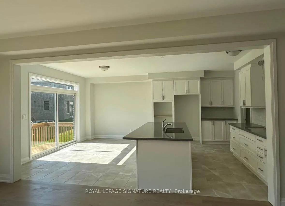 Photo 6 of 24 Bermondsey Way, Brampton, Bram West — HOMEH