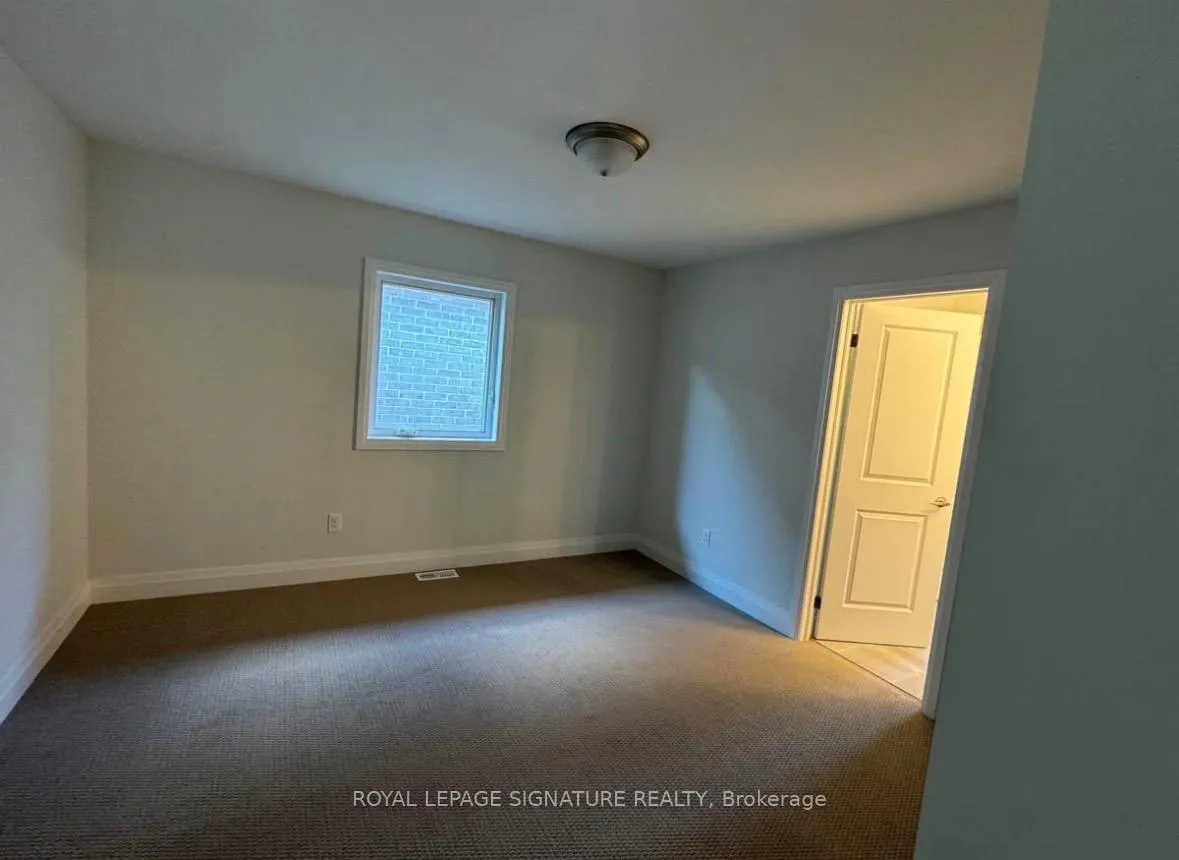 Photo 14 of 24 Bermondsey Way, Brampton, Bram West — HOMEH